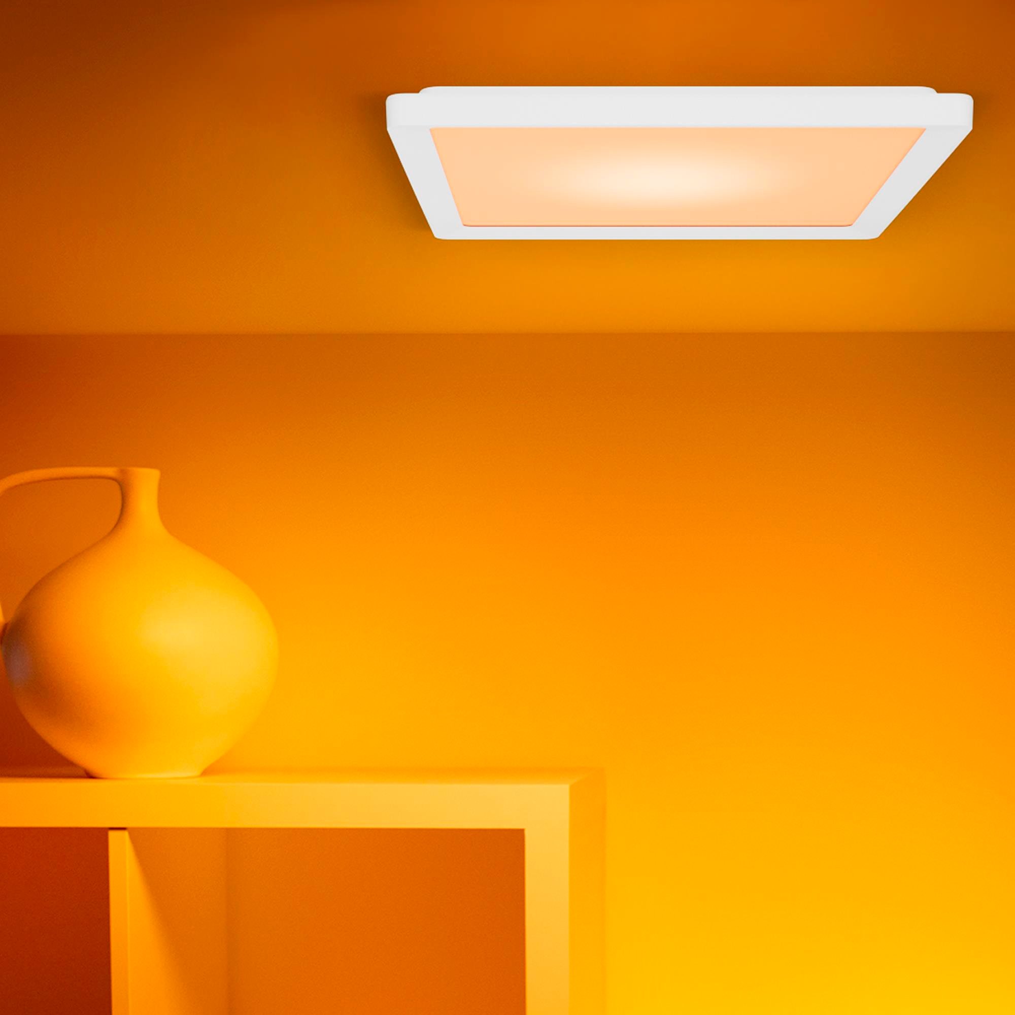 Wiz Beyaz Akıllı Sıva Üstü RGB Kare Panel Tavan Armatürü 17W