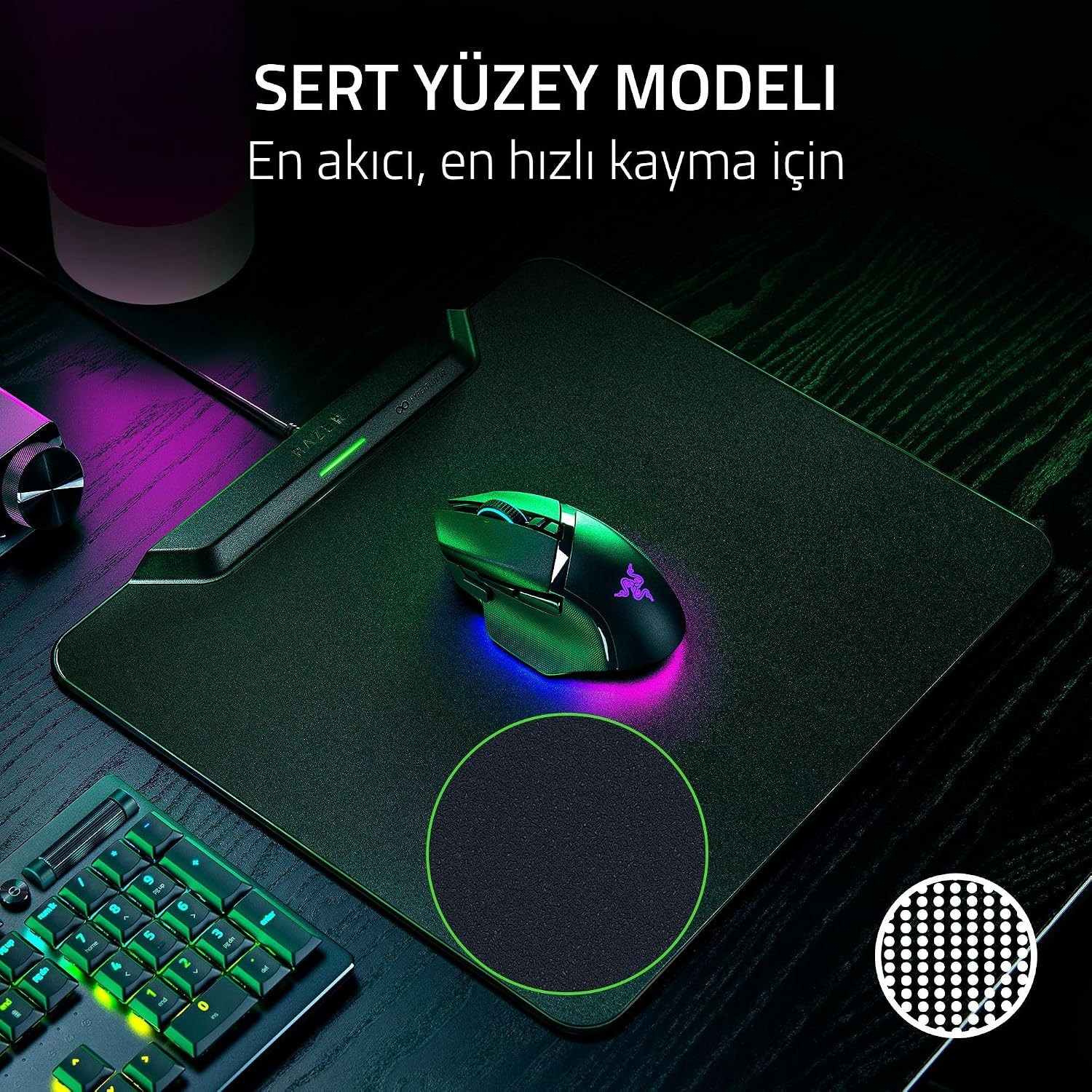 Razer HyperFlux V2 Charging Mousepad – RZ81-04930100-B3M1