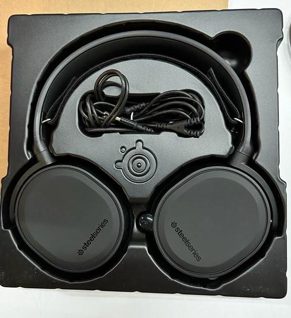 OUTLET SteelSeries SSH61503 Arctis 3 7.1 OYUNCU Kulaklığı 2019 Edition -Siyah NEW