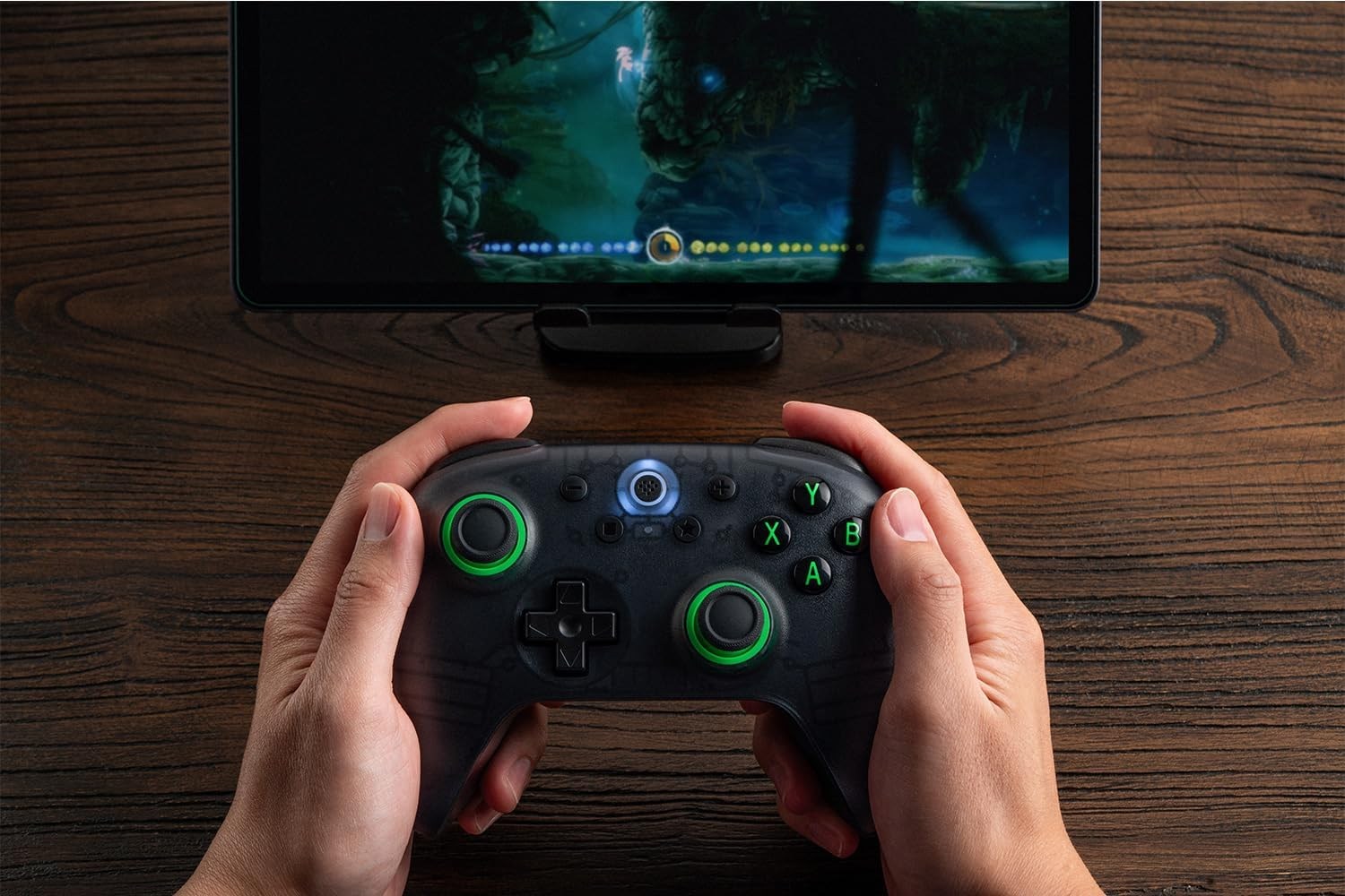8BitDo Ultimate 2C Kablosuz Oyun Kolu - Transparan Siyah