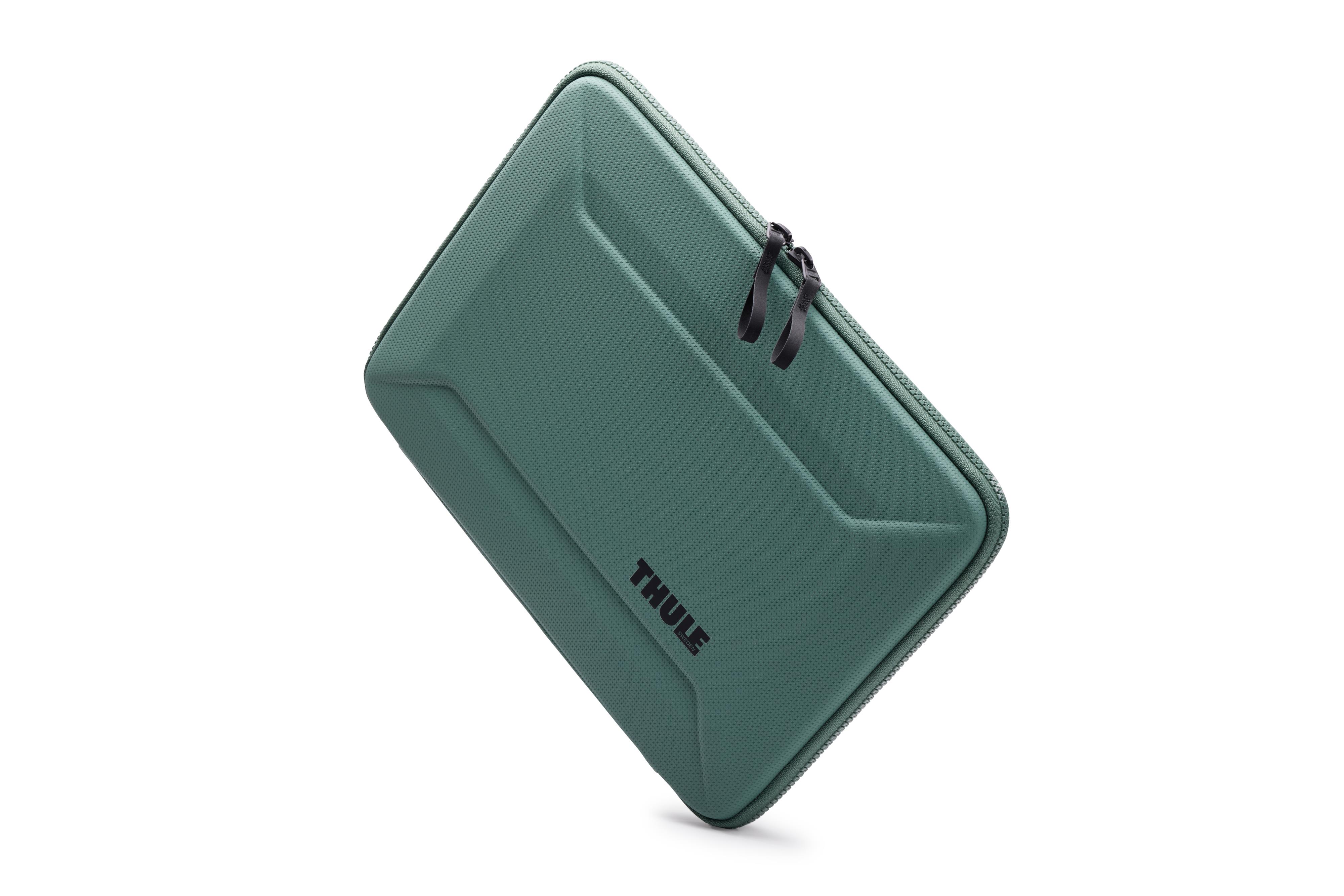 Thule Gauntlet 5 MacBook Kılıfı 16