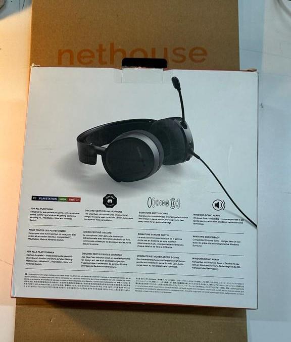 OUTLET SteelSeries SSH61503 Arctis 3 7.1 OYUNCU Kulaklığı 2019 Edition -Siyah NEW