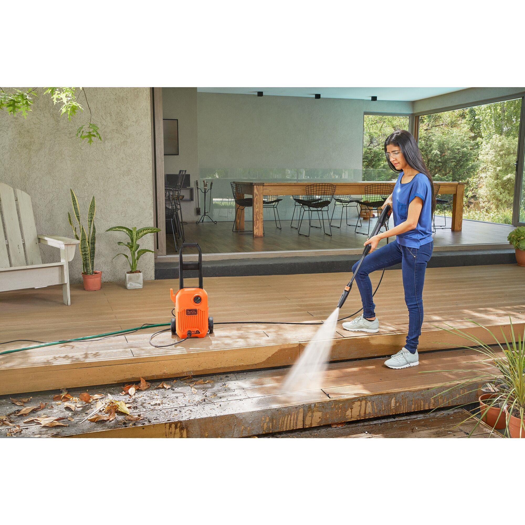 Black&Decker 1650Watt 120Bar Basınçlı Yıkama - Dikey - BEPW1650-QS