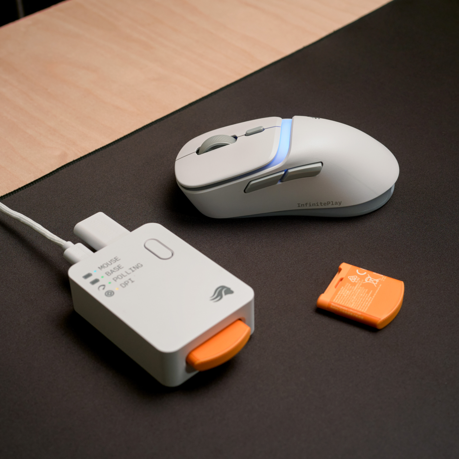 Glorious Model D3 Kablosuz RGB Ultralight 30000 DPI Gaming Mouse -Mat Beyaz