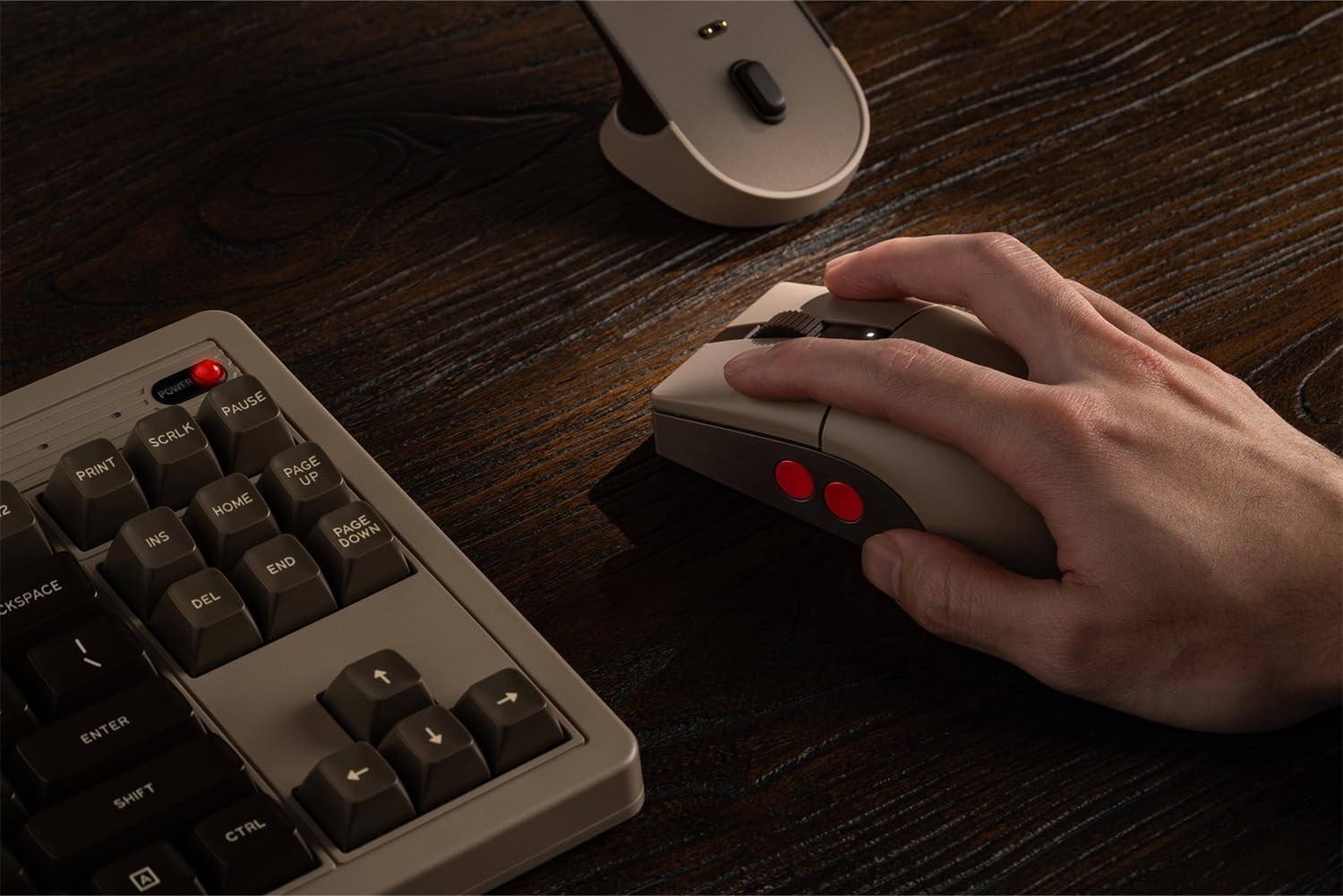 8BitDo Retro R8 C64 Edition Kablosuz Mouse