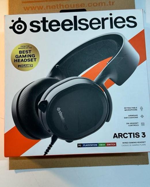 OUTLET SteelSeries SSH61503 Arctis 3 7.1 OYUNCU Kulaklığı 2019 Edition -Siyah NEW
