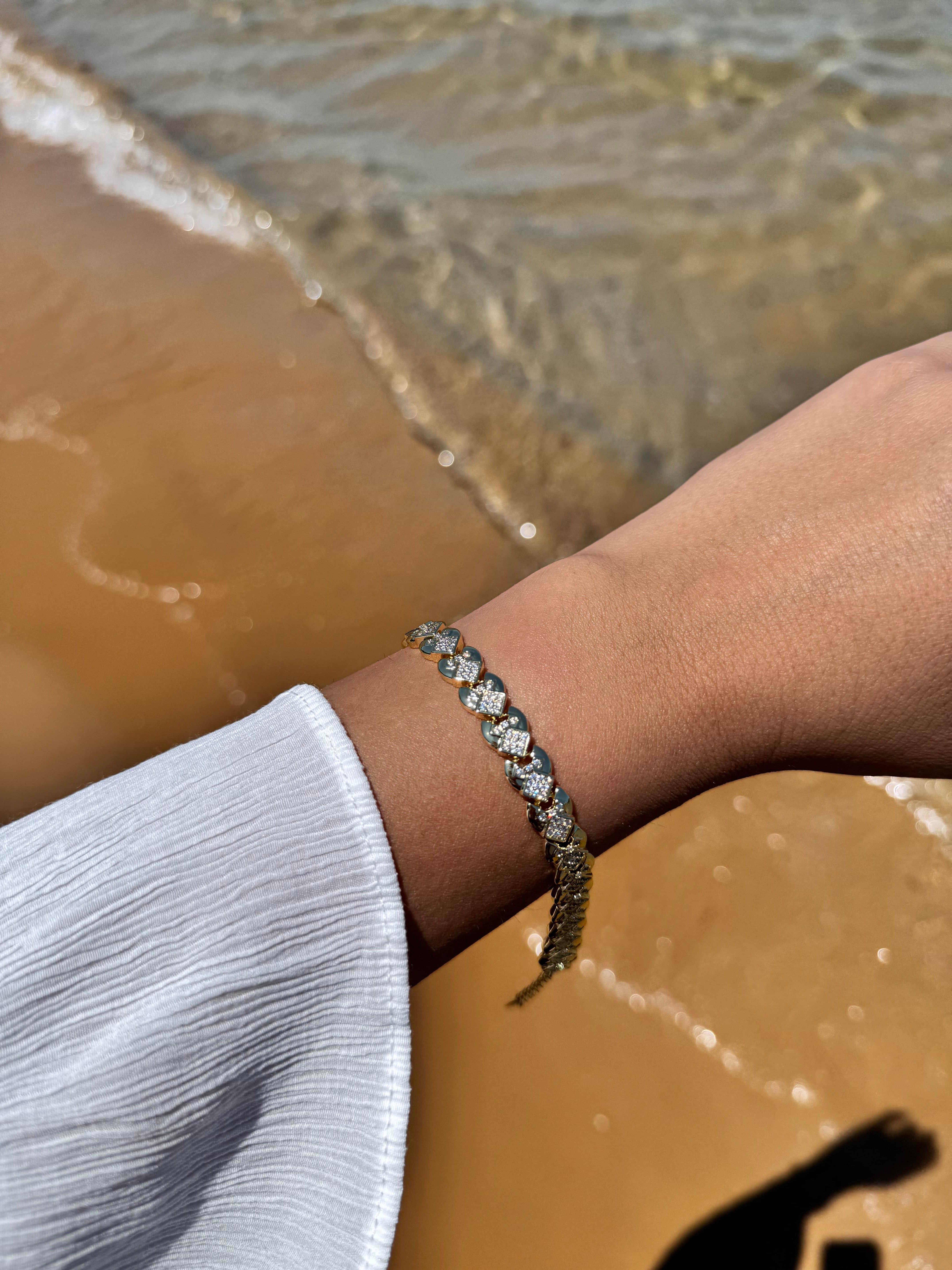 14k Özel seri vip Bileklik 243