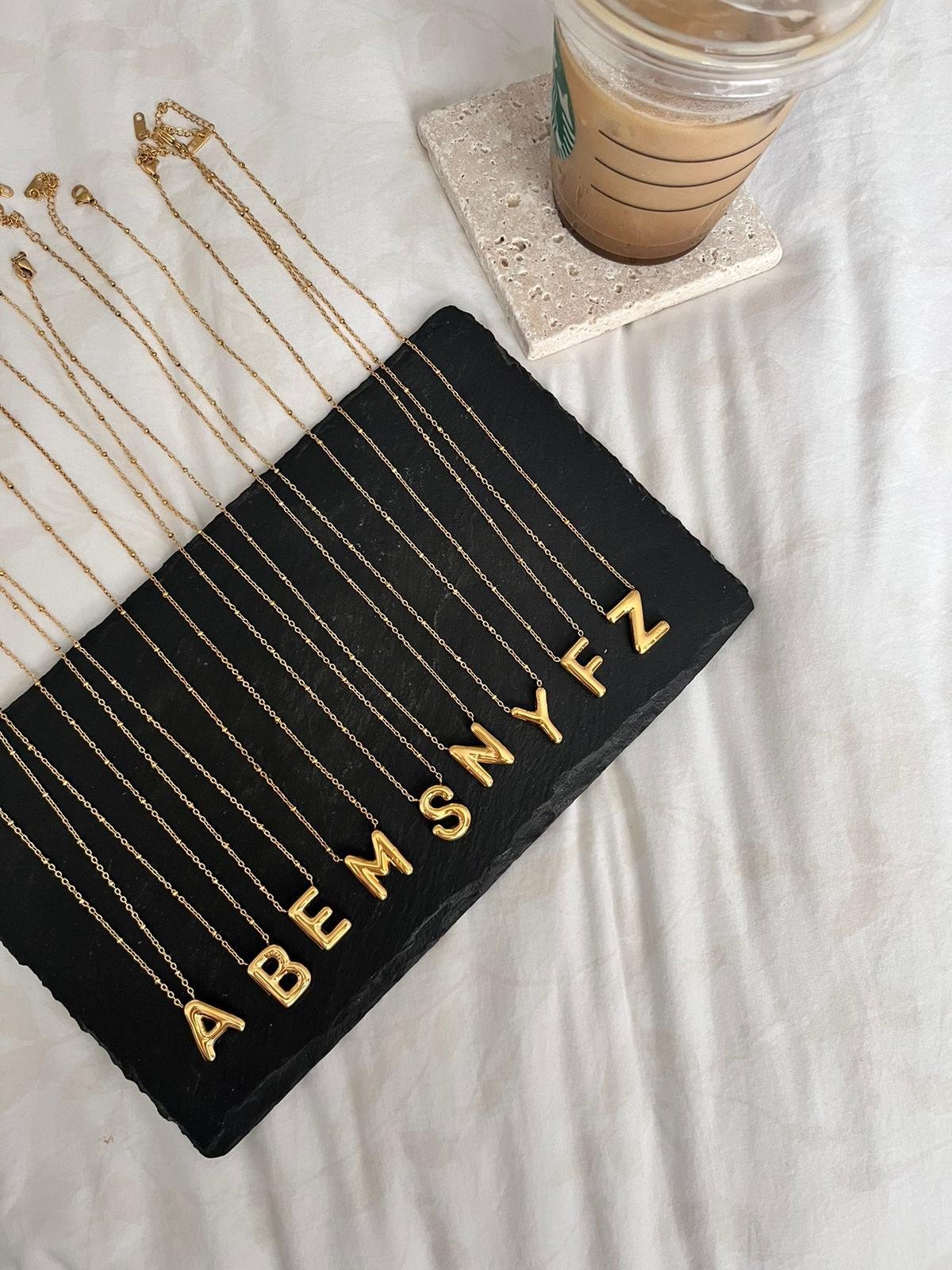 Bombeli Çelik Harf Kolye