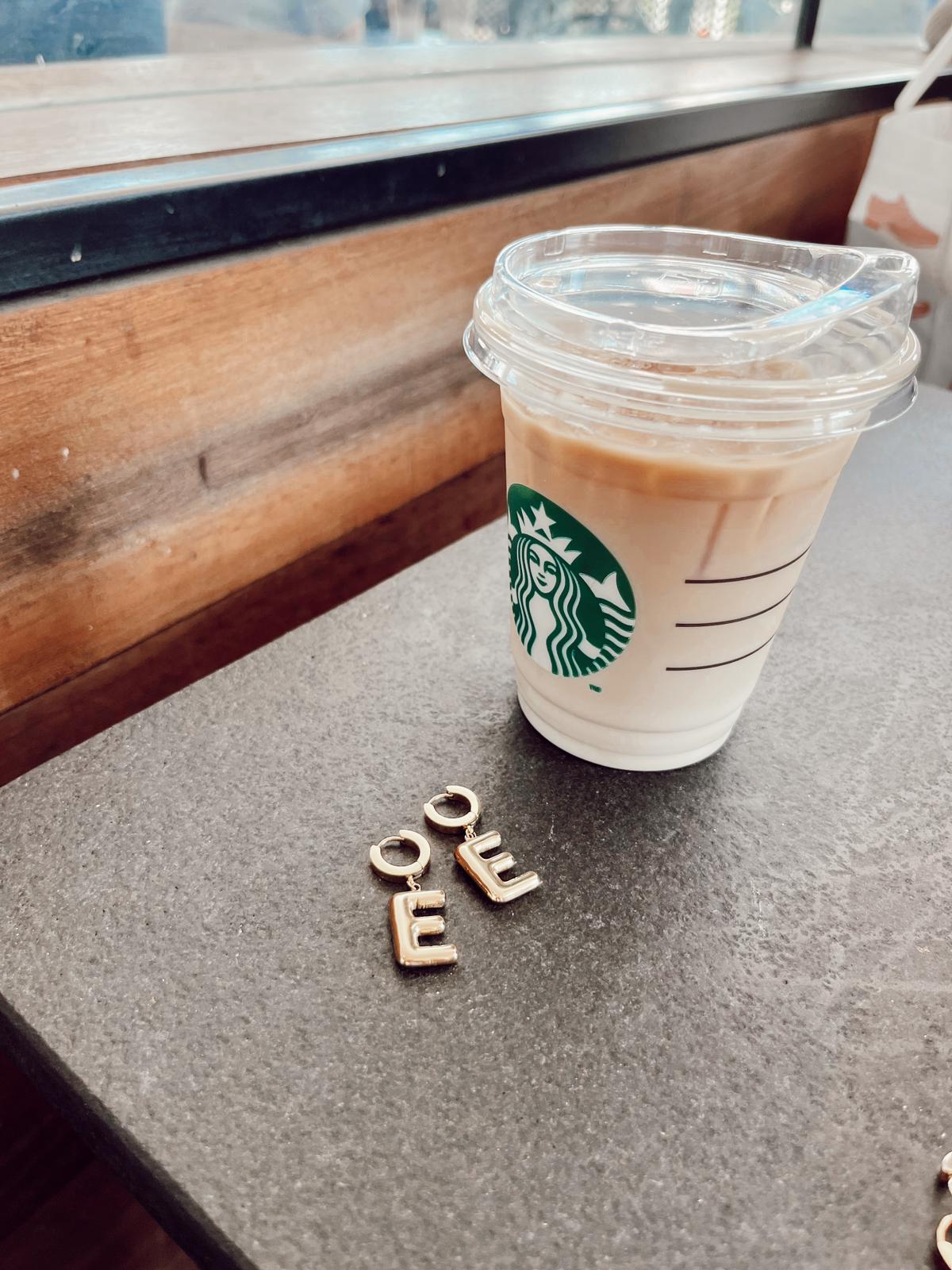 Bombeli Çelik Harf Küpe 