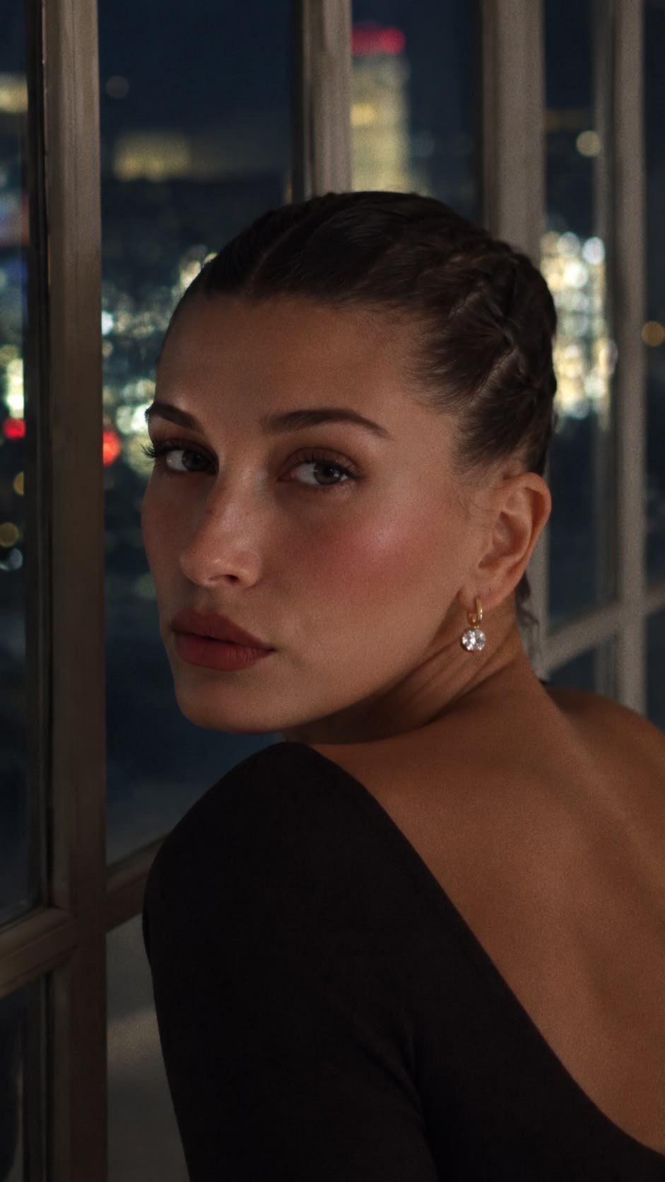 Hailey damlataş Küpe