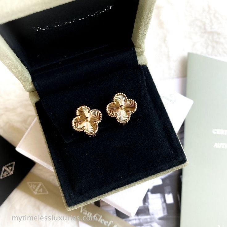 Marka Yonca Gold Küpe