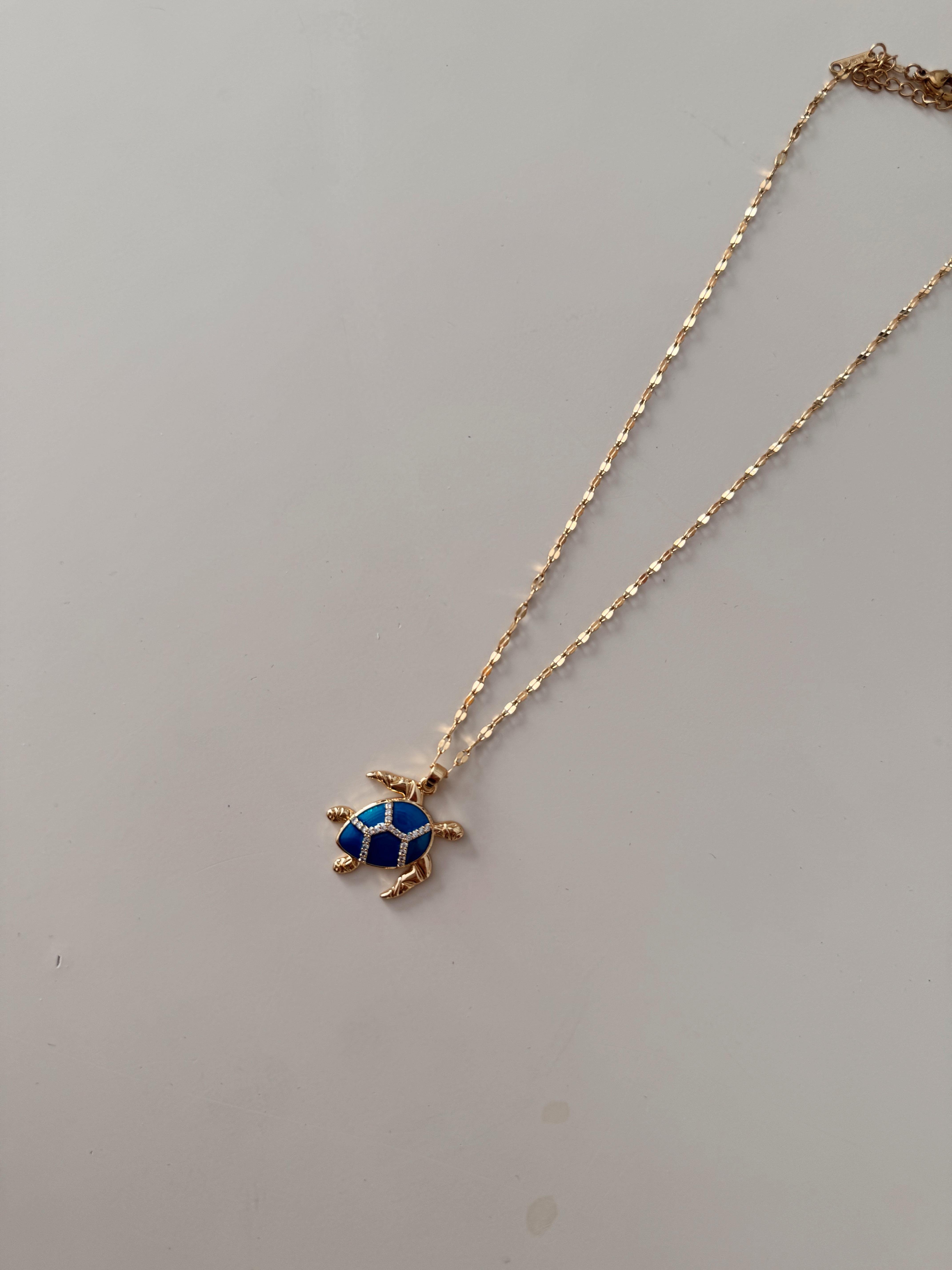 Mineli kaplumbağa Kolye