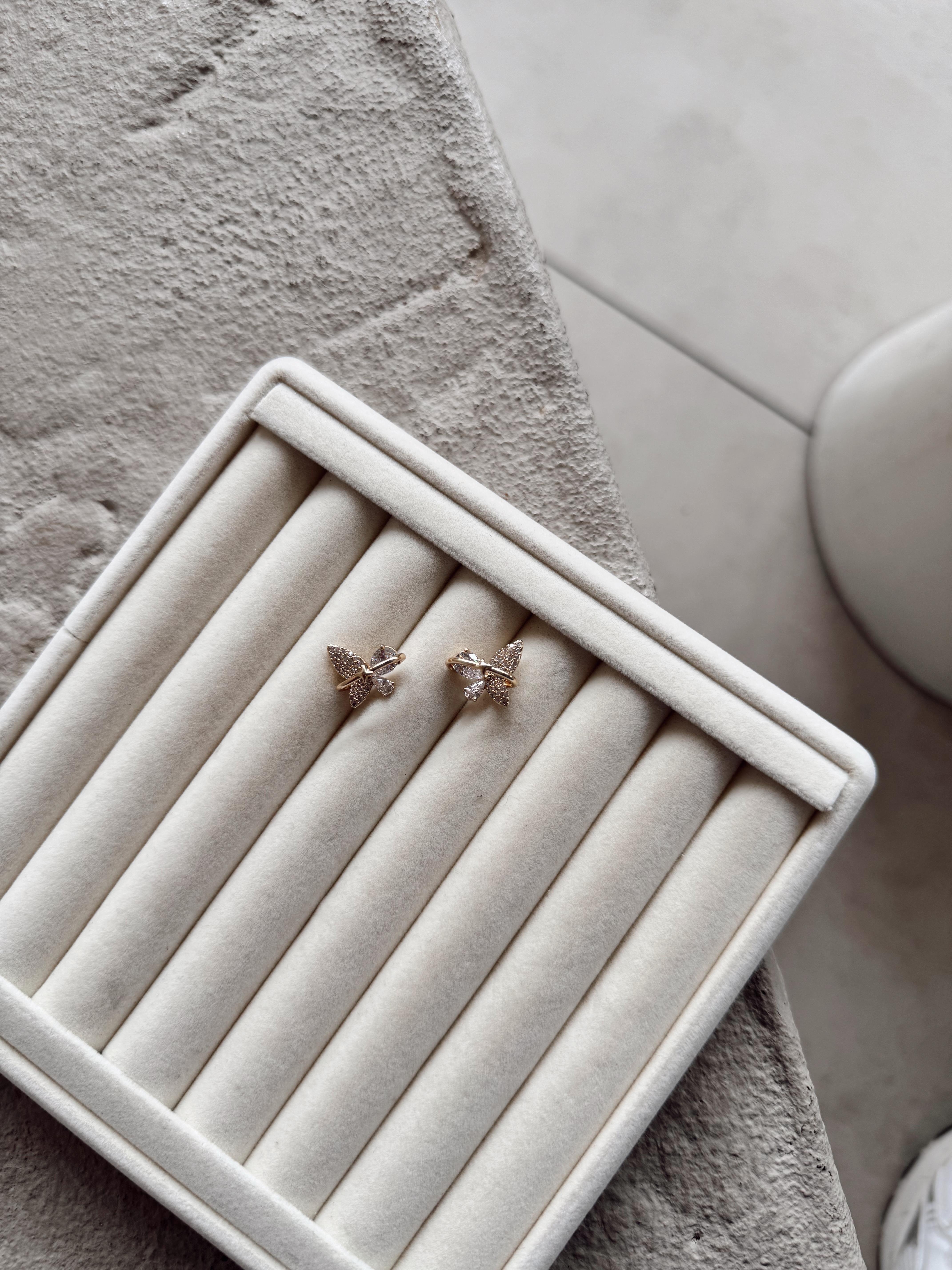 New Shinig Star Collection VİP Küpe 154