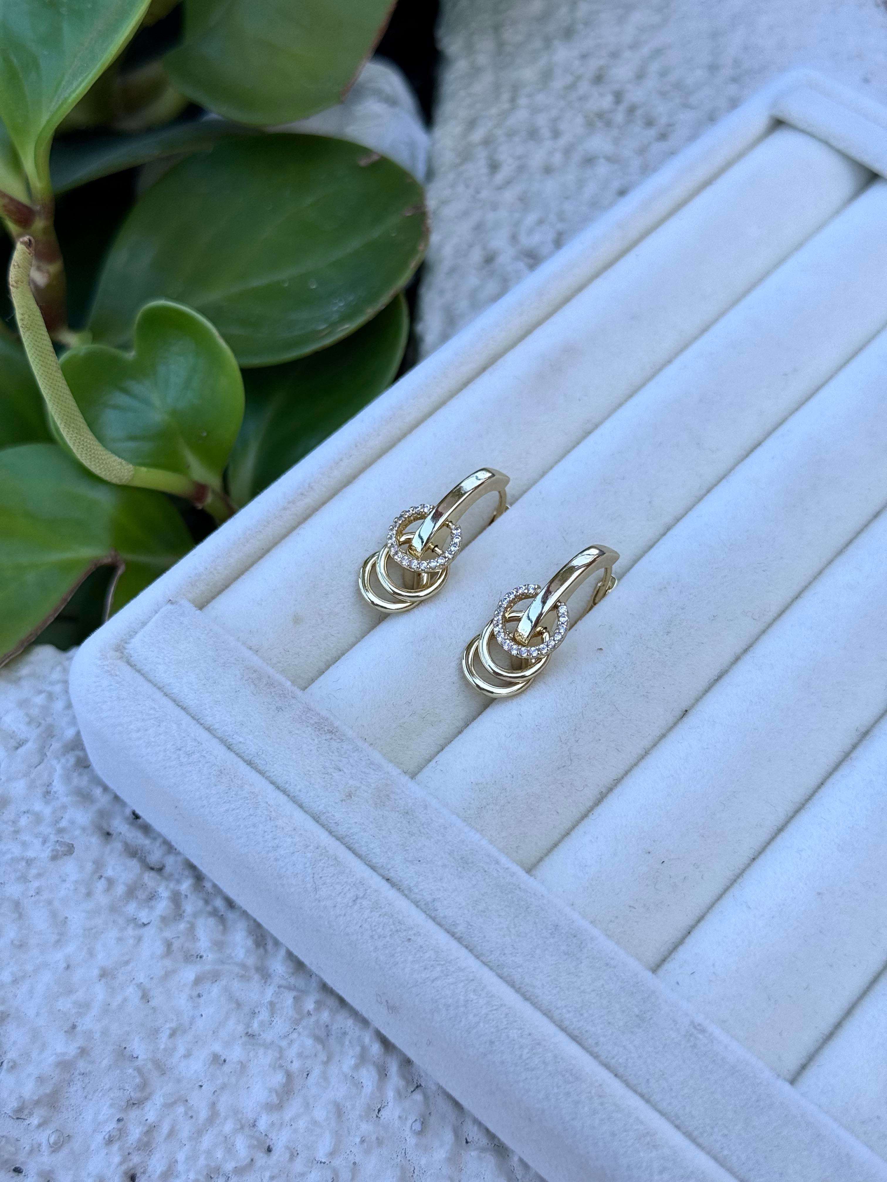 Özel Seri Gold Halkalı Küpe