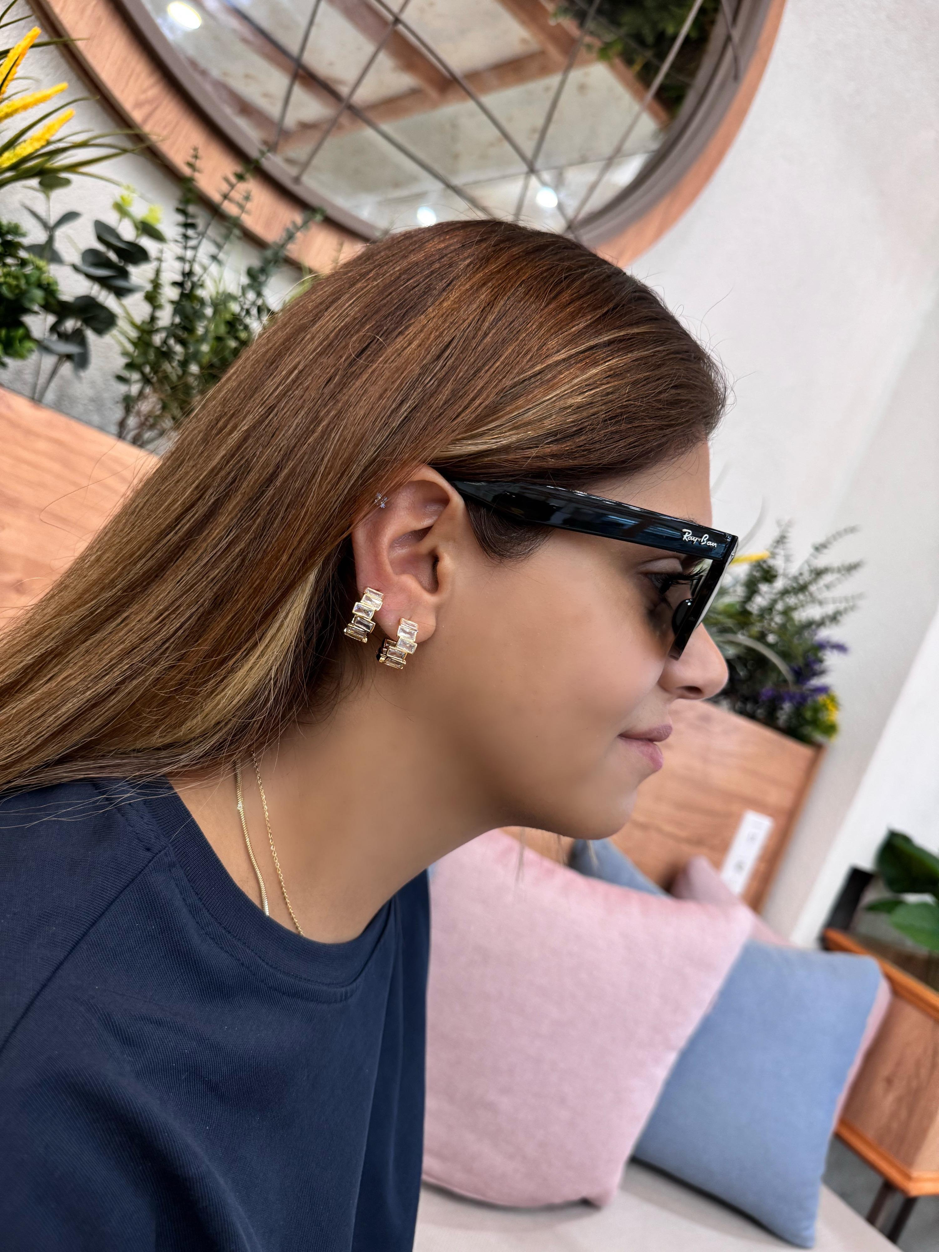 Özel Seri zigzag Taşlı Küpe