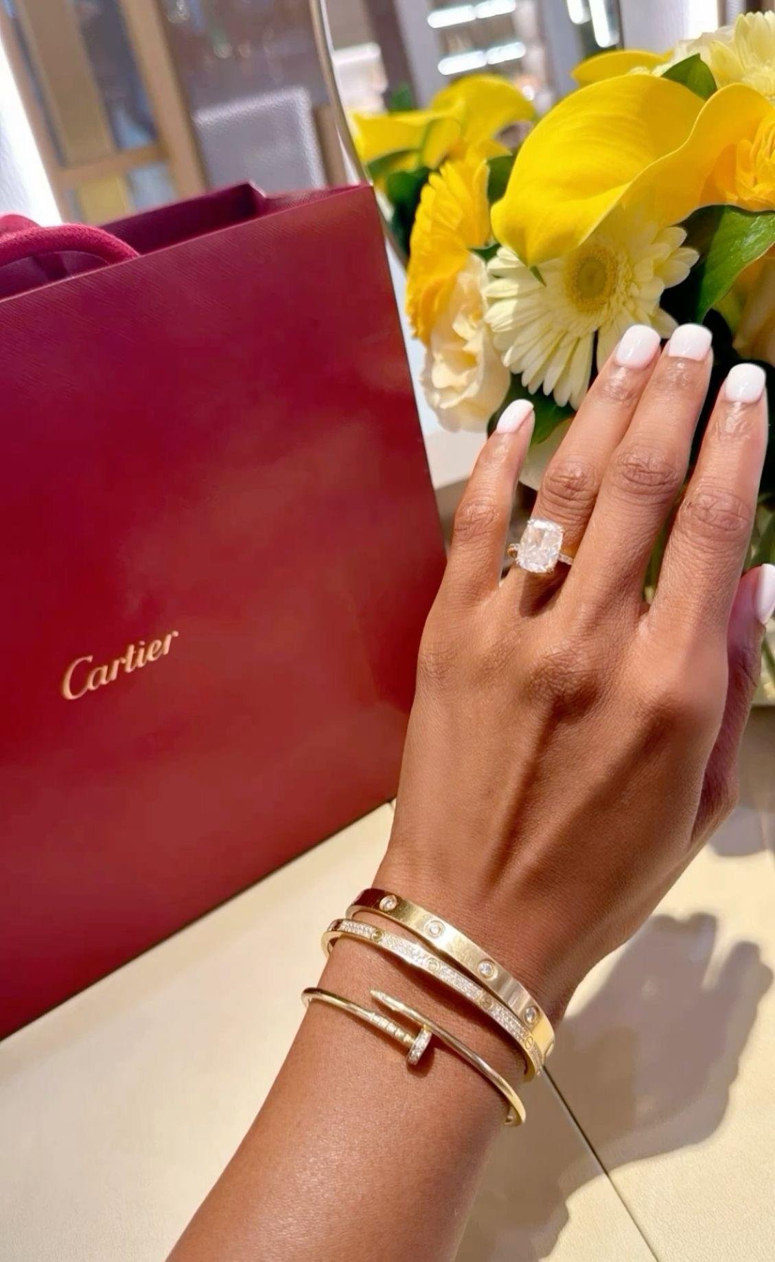 Yeni çivi Çelik Marka taşlı Bileklik 