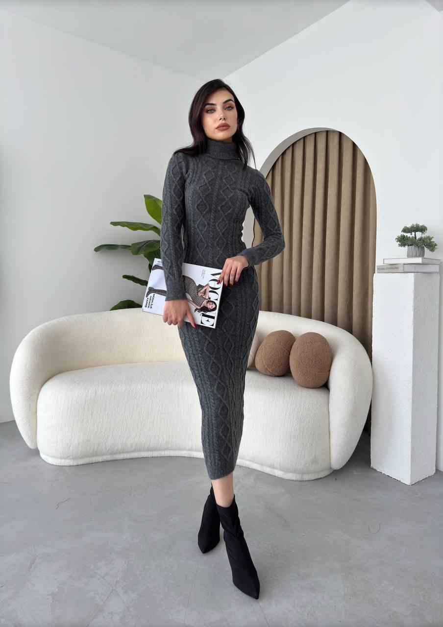 Boğazlı Uzun Triko Elbise | 