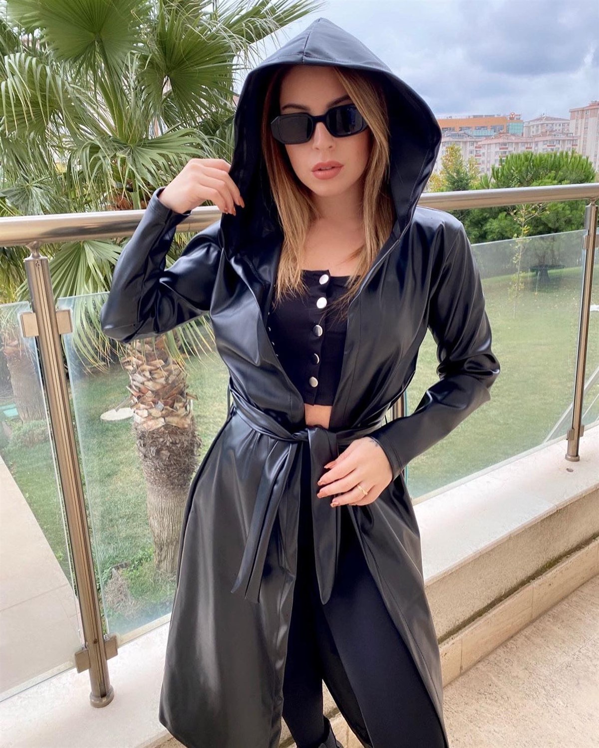 DERİ HIRKA