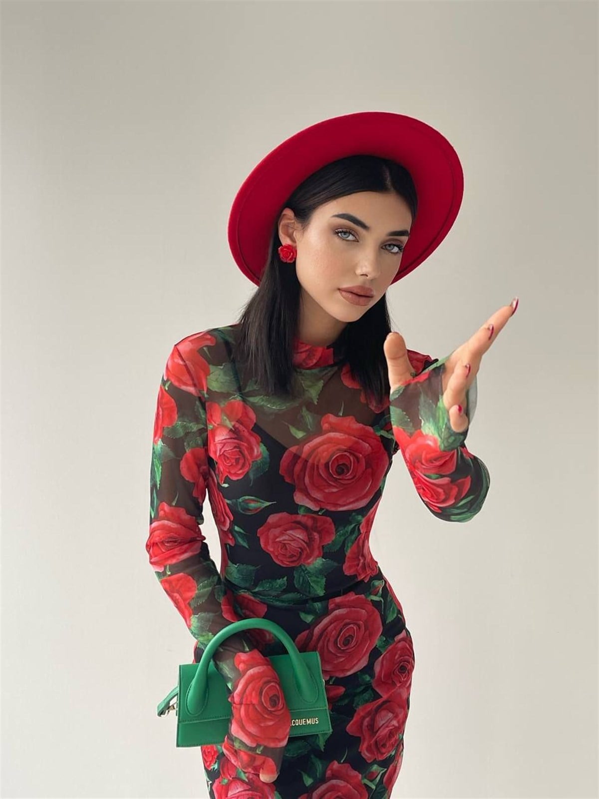 GÜL DESEN ELBİSE