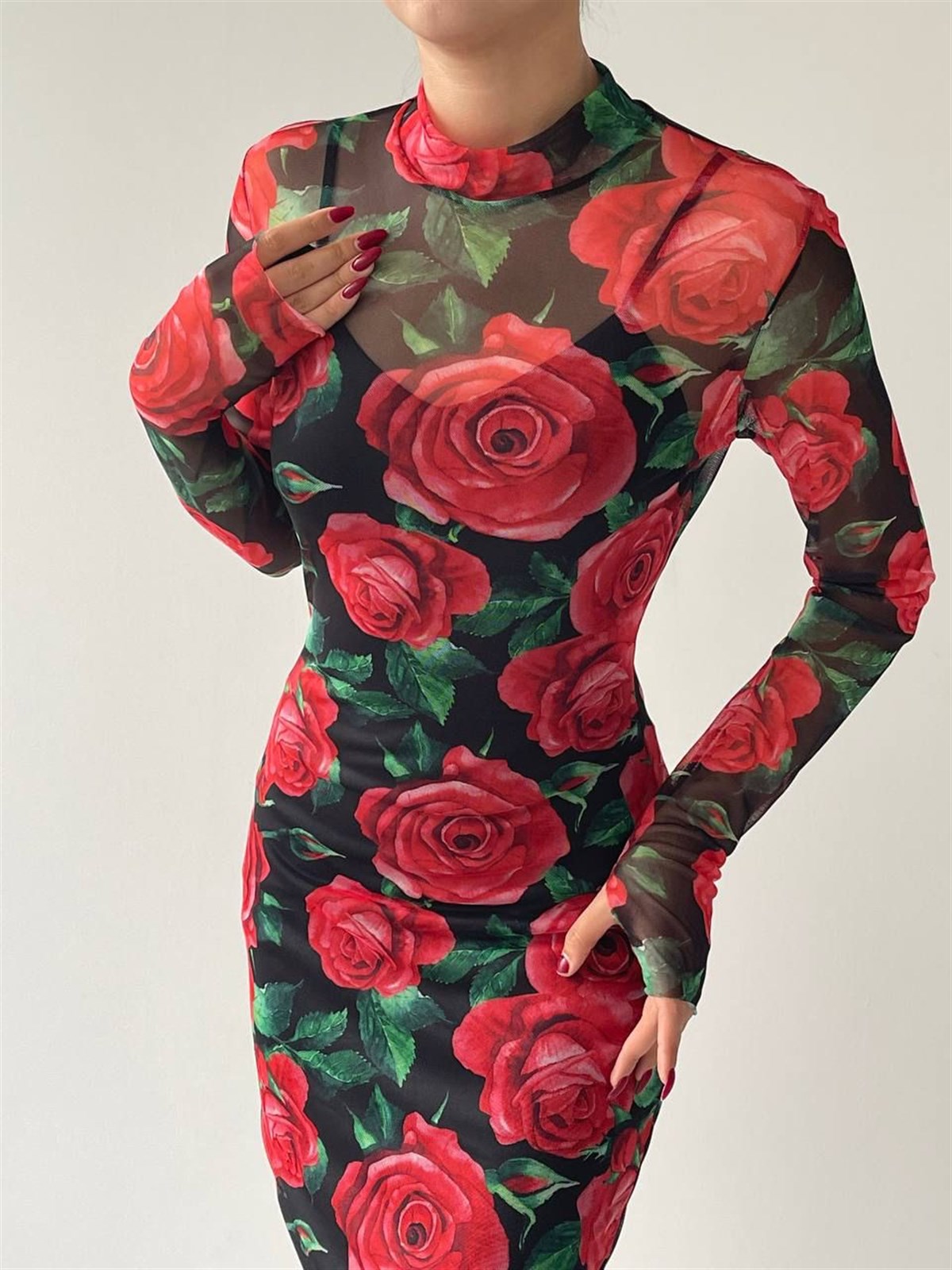 GÜL DESEN ELBİSE
