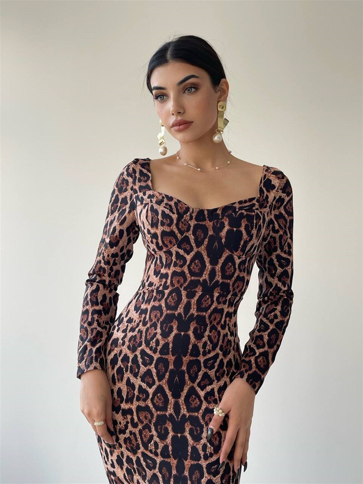 Leopar Elbise 