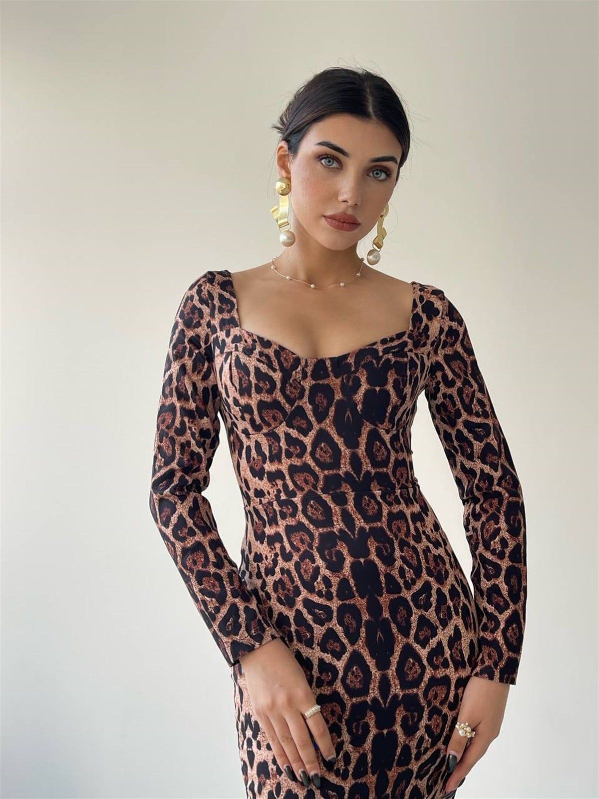 Leopar Elbise 