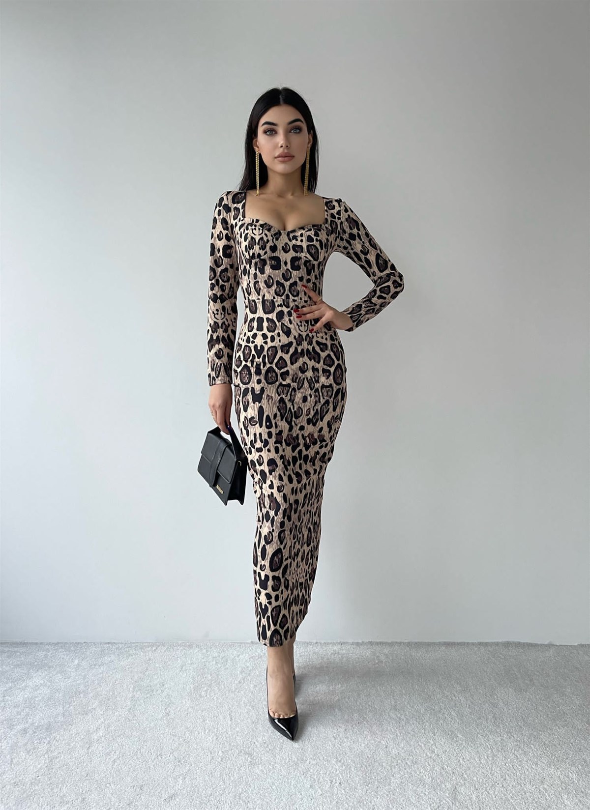 Leopar Elbise 