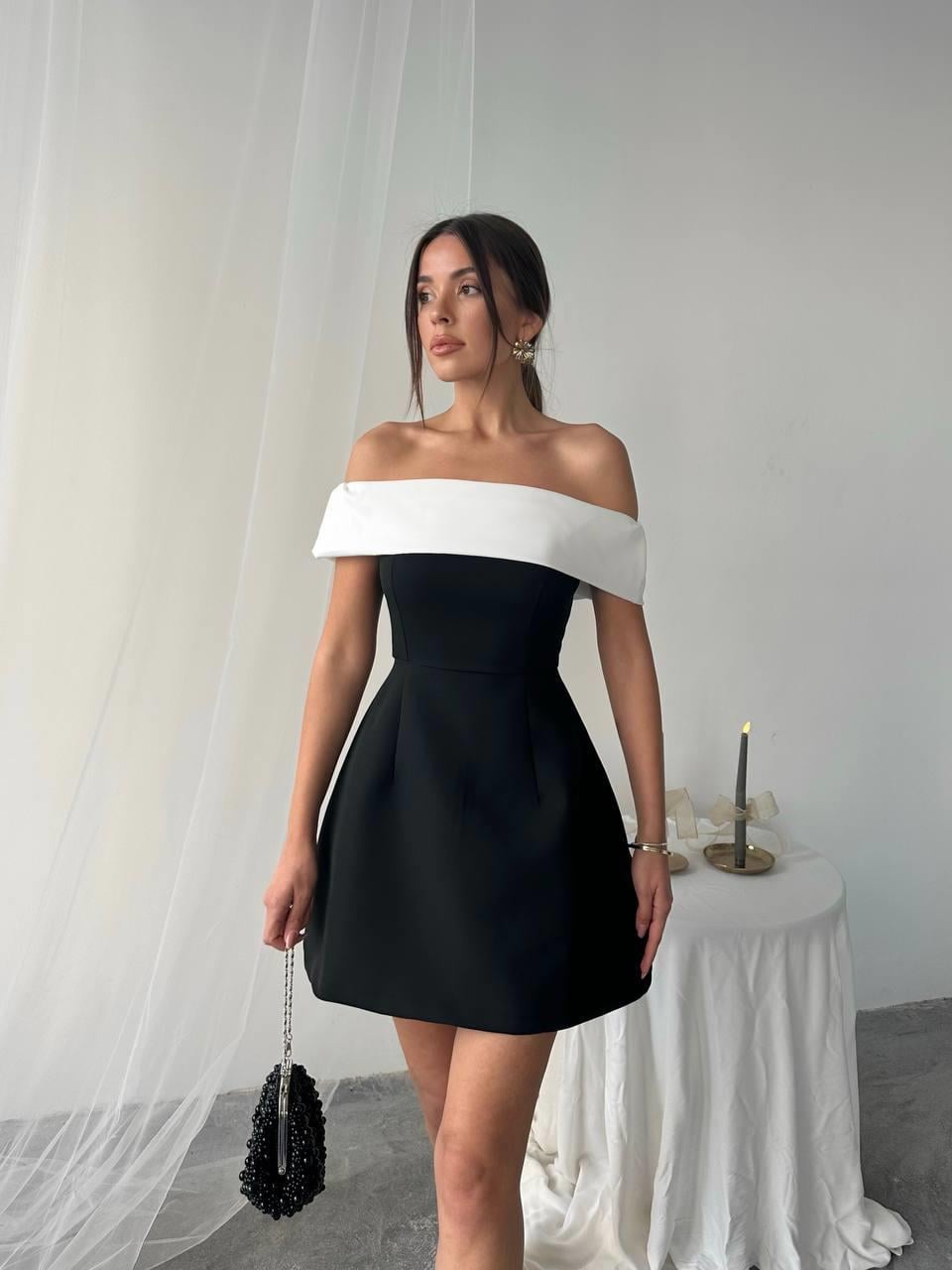 Lily Madonna Yaka Mini Elbise | 