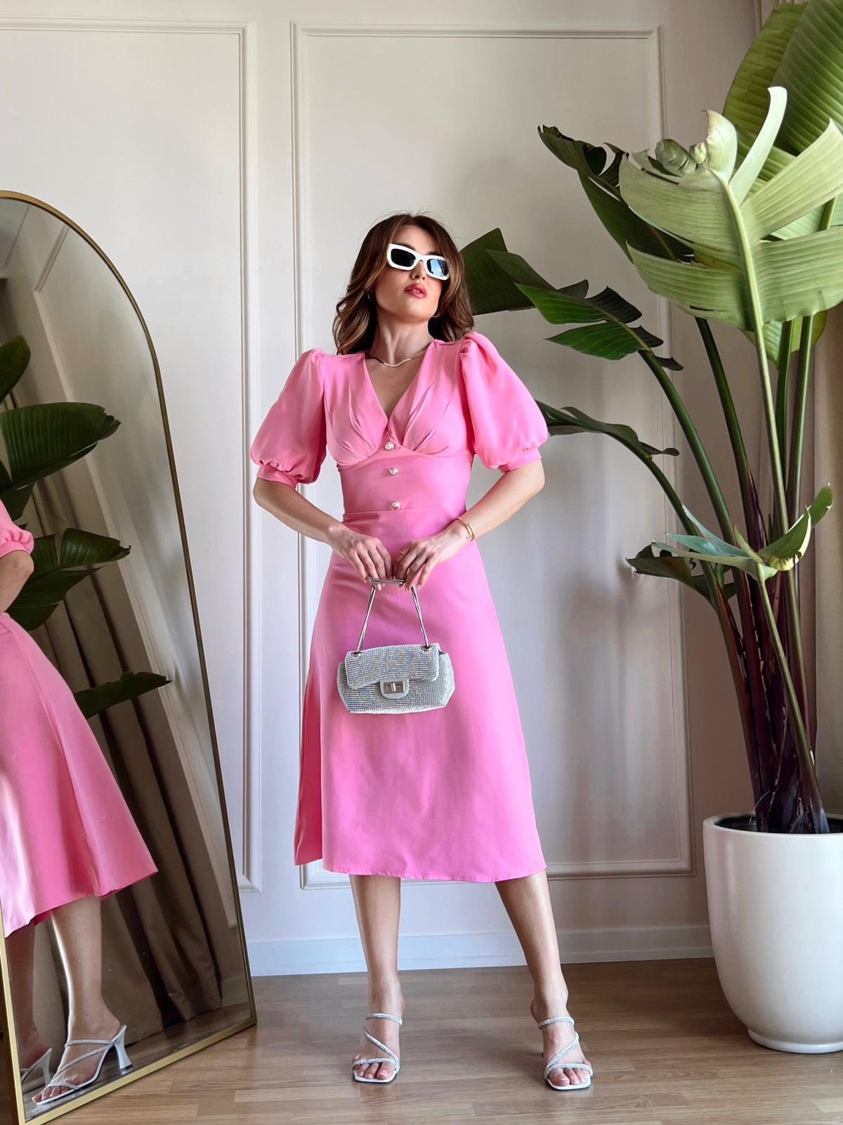 Linda Düğmeli Pembe Elbise 