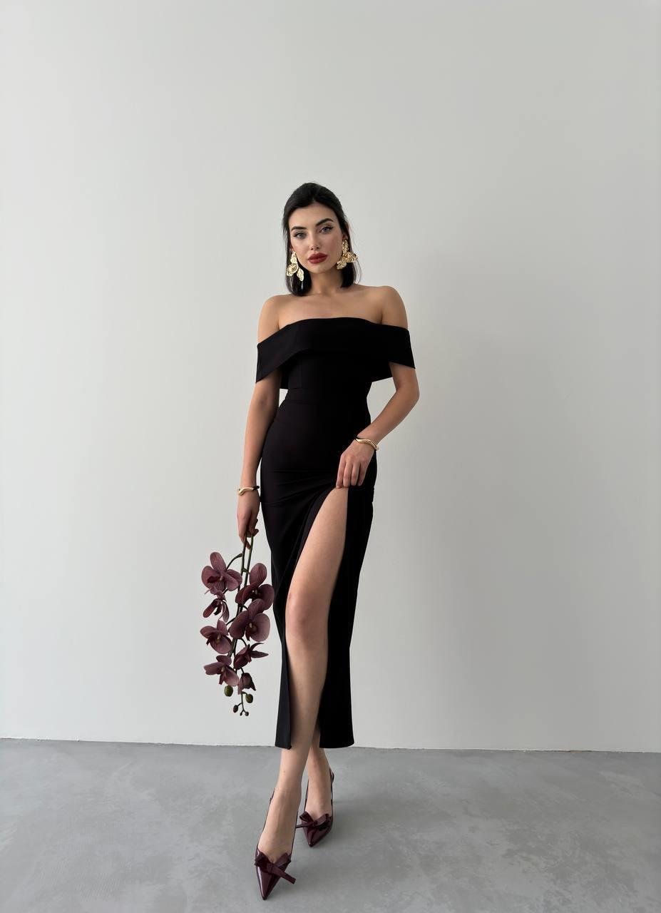 Madonna Yaka Uzun Elbise | 