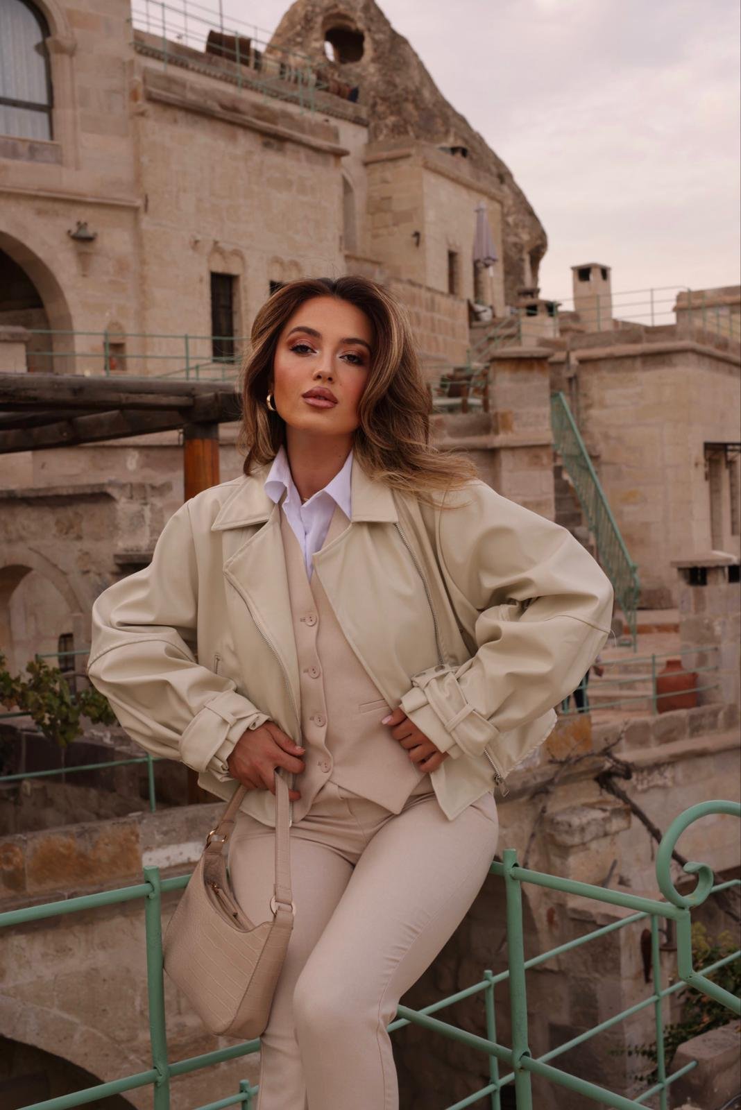 Serra Crop Deri Ceket Krem