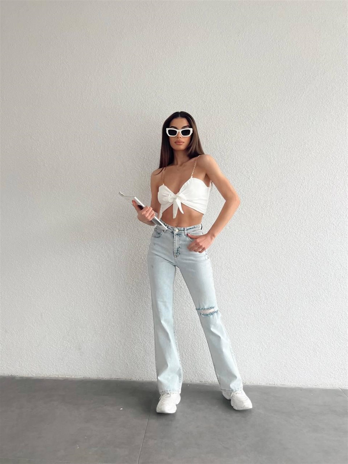 ZİNCİR ASKILI CROP 