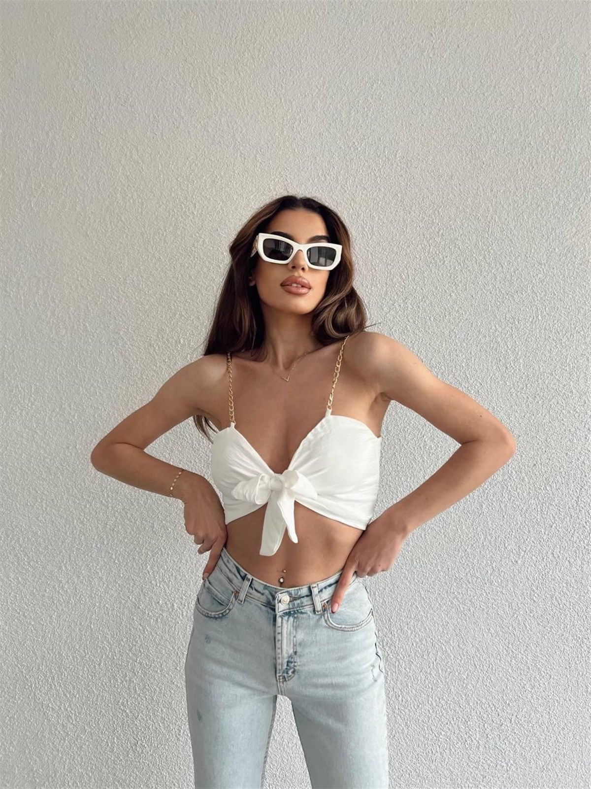 ZİNCİR ASKILI CROP 
