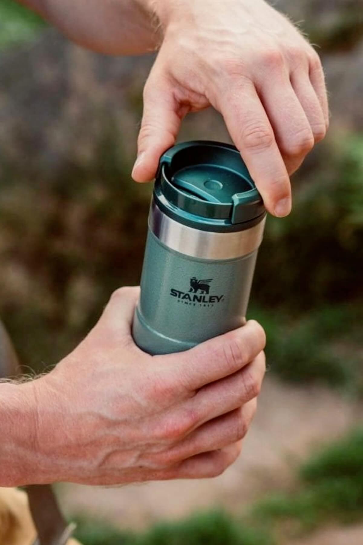 Stanley Klasik Neverleak Termos Bardak 0.47 lt / 16 oz. - Yeşil - Hammertone Green | 10-09851-006