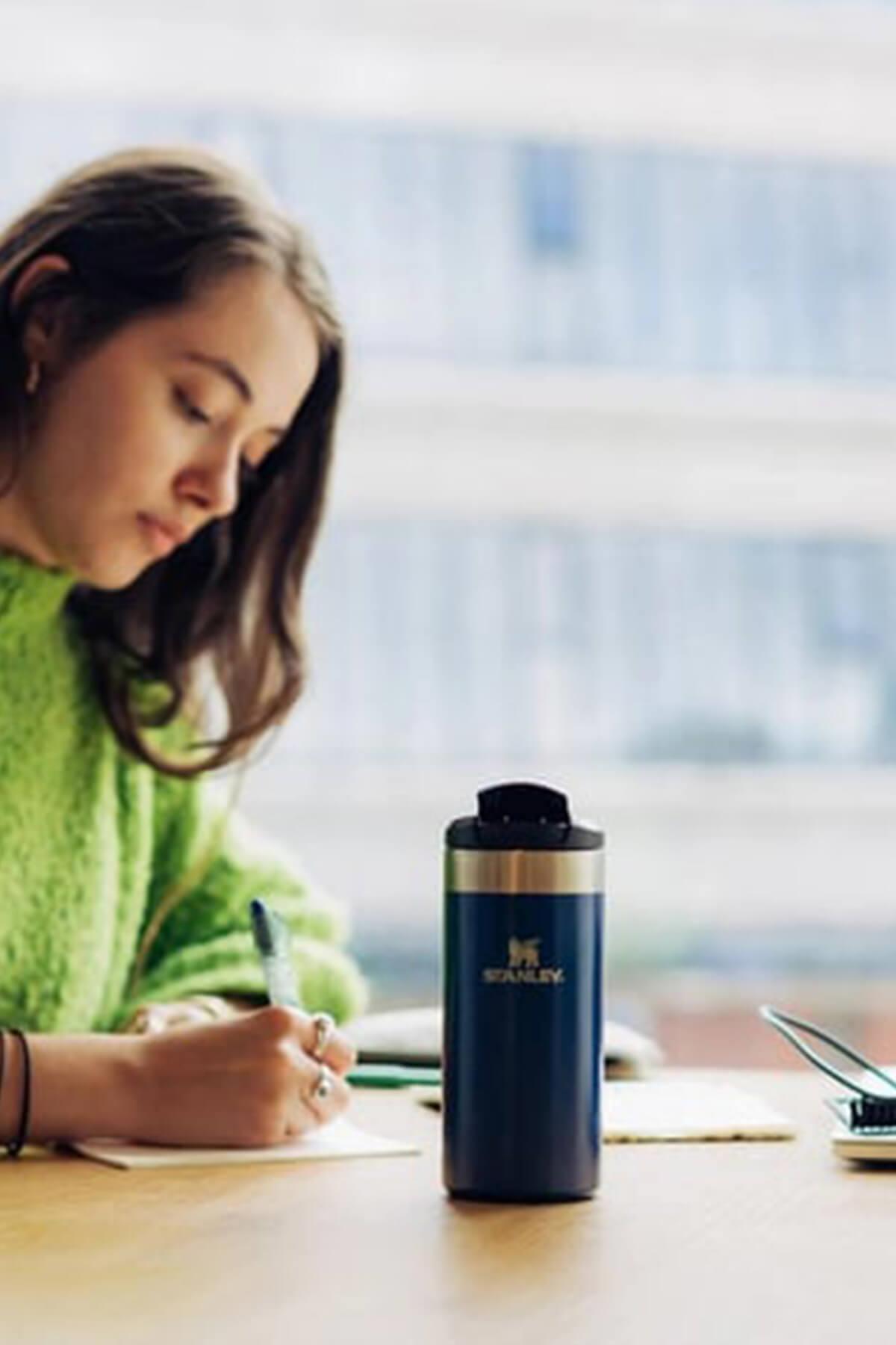 Stanley The AeroLight™ Transit Mug 12 OZ - 0.35L - Royal Blue Metallic - Metalik Mavi | 10-10788-074
