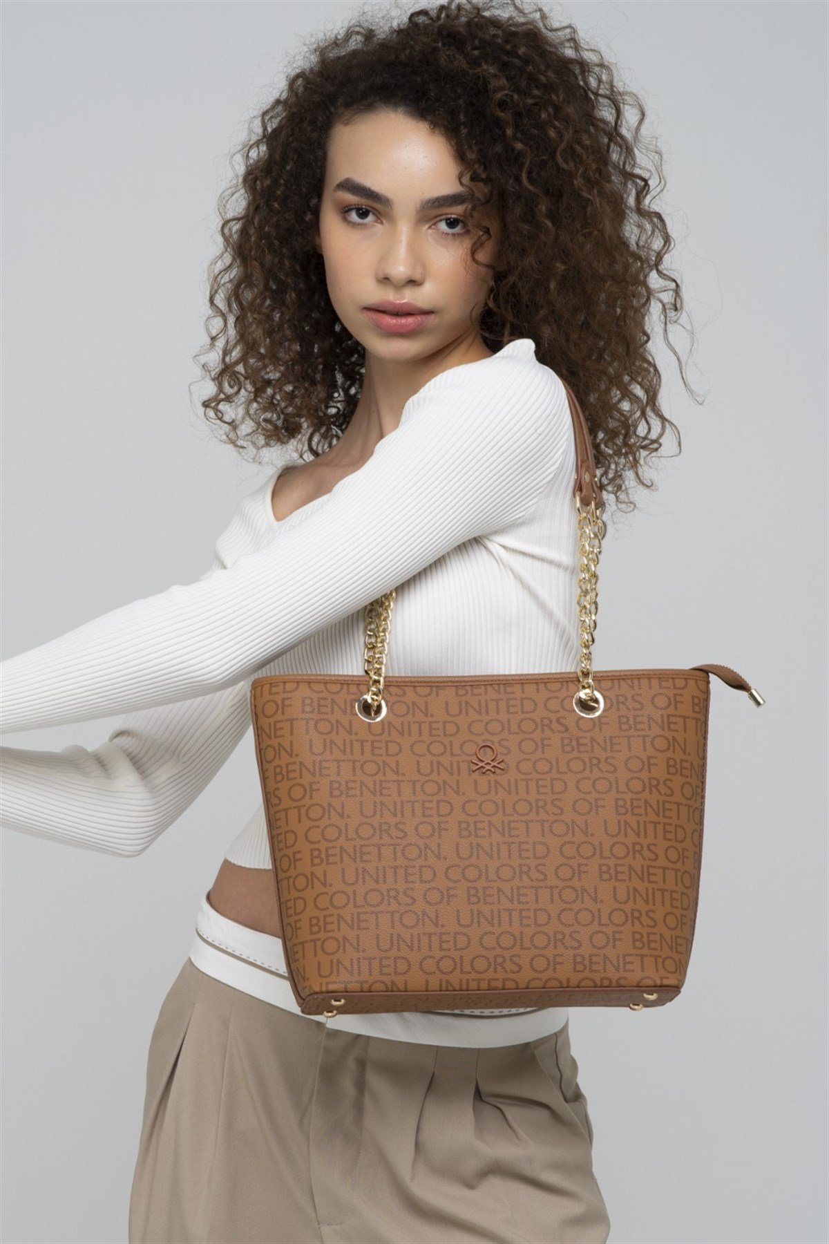 Benetton bnt 826 Kadın Omuz Çantası Camel