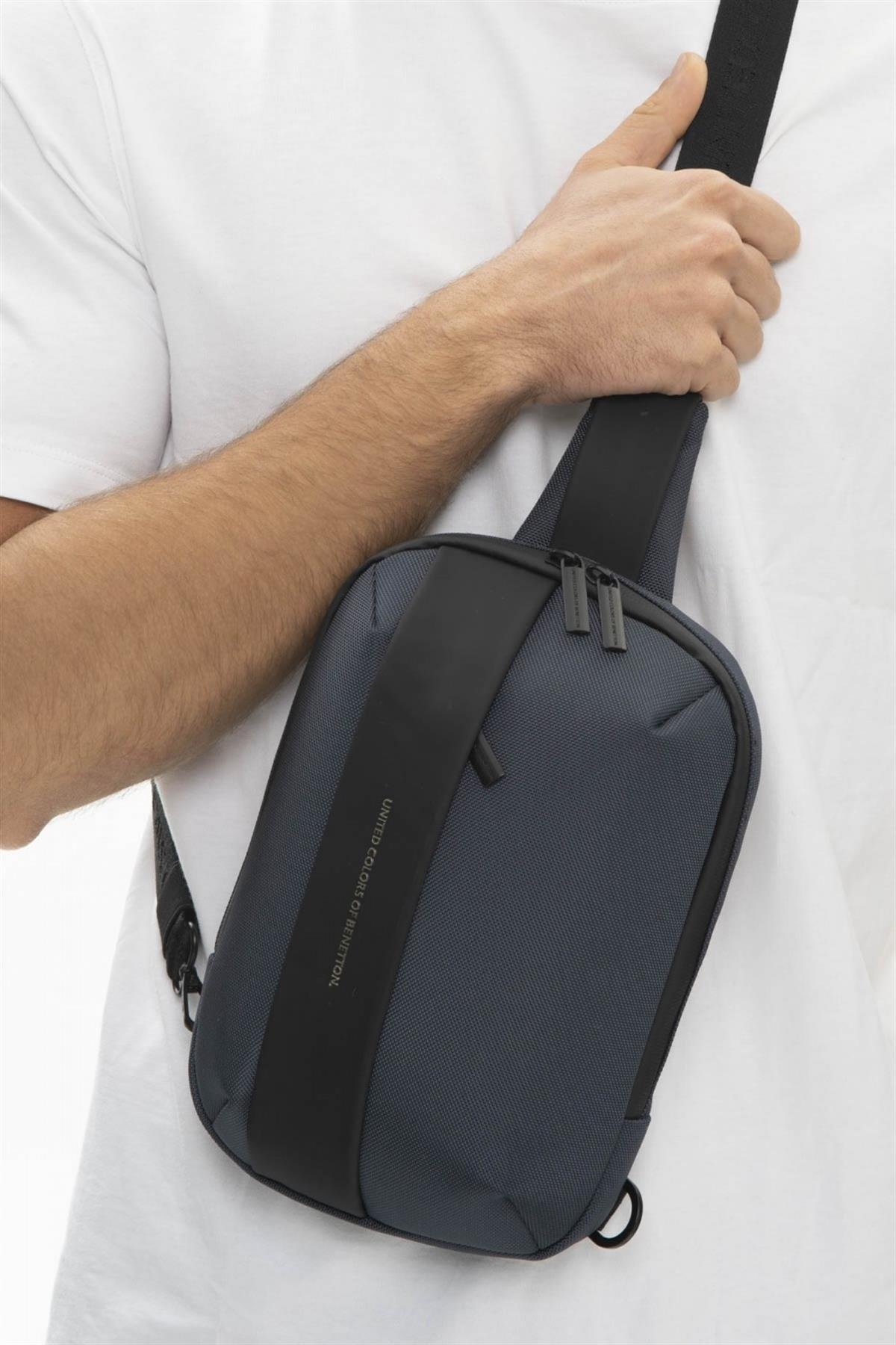 Benetton bnt 927 Erkek Freebag Lacivert
