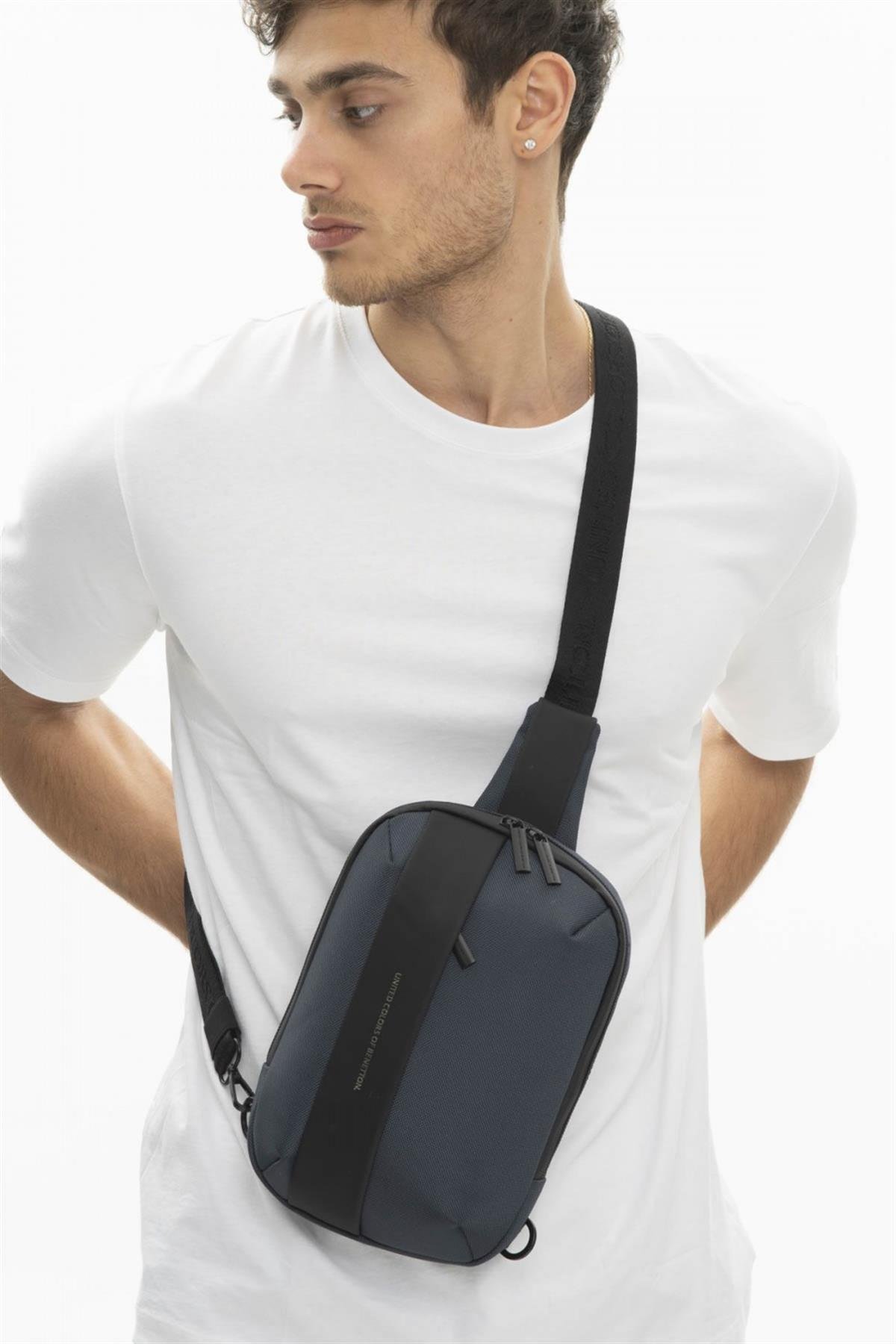 Benetton bnt 927 Erkek Freebag Lacivert