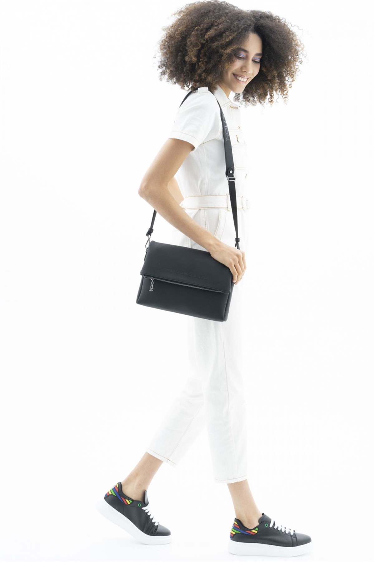 benetton-capraz-canta-bnt-465-siyah-b01f-4.jpg