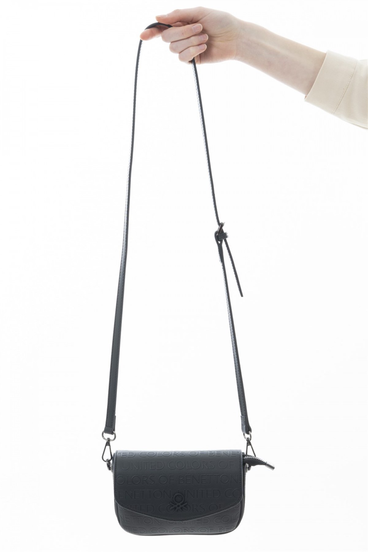benetton-capraz-canta-bnt-768-siyah-0d5ea3.jpg