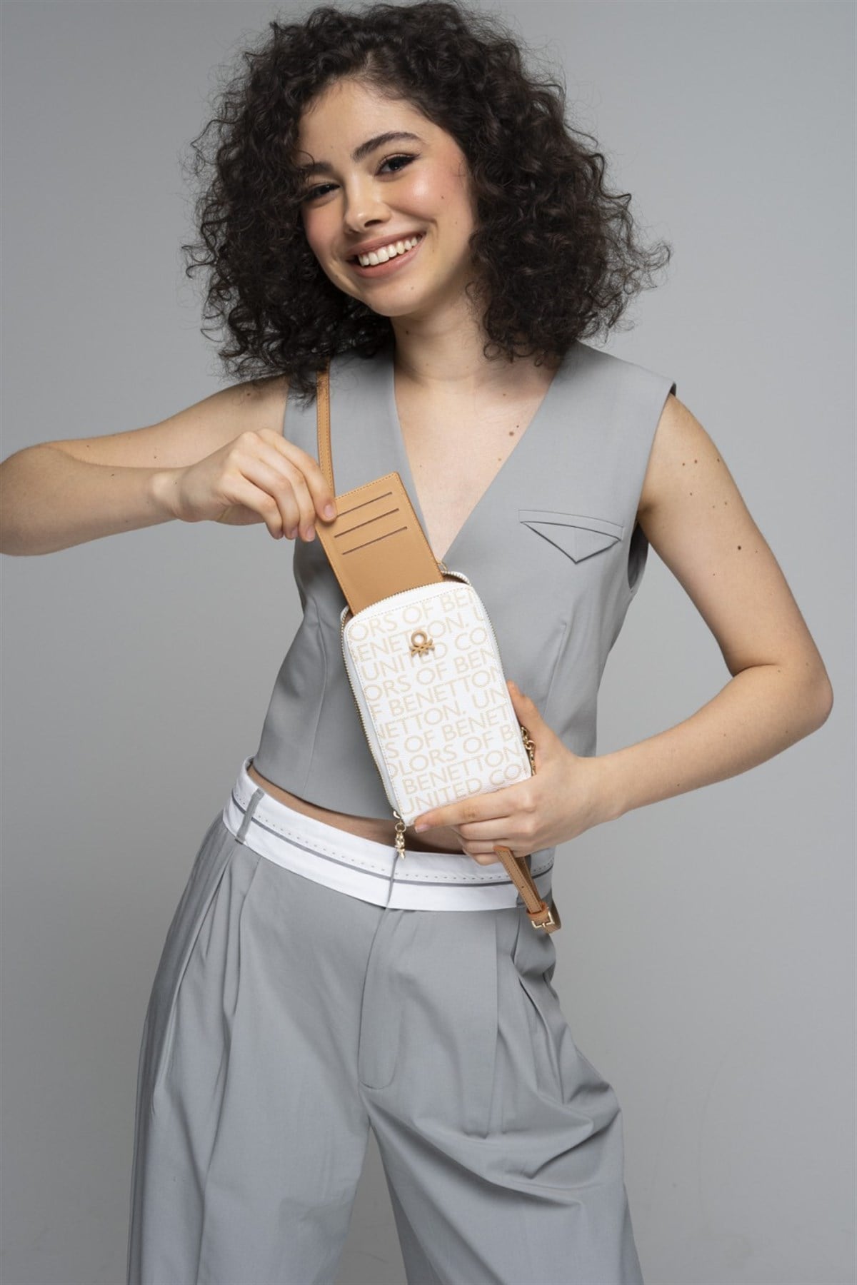 benetton-kadin-capraz-cuzdan-bnt-778-b-cb3-7a.jpg