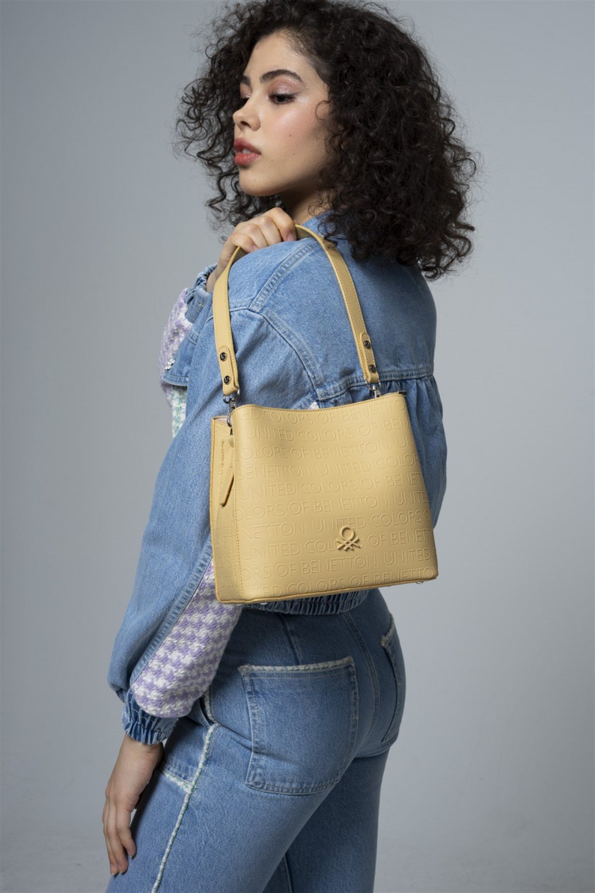 benetton-omuz-ve-capraz-canta-bnt-621--d58120.jpg