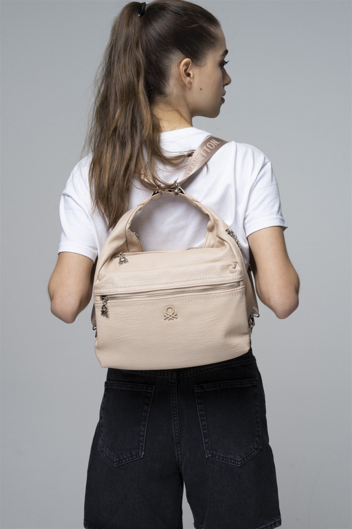 benetton-omuz-ve-sirt-cantasi-bnt-709--e8d50a.jpg
