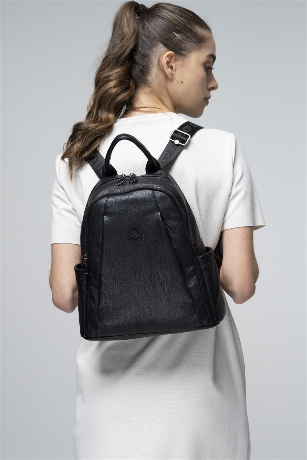 benetton-sirt-cantasi-bnt-702-siyah-6-5a56.jpg