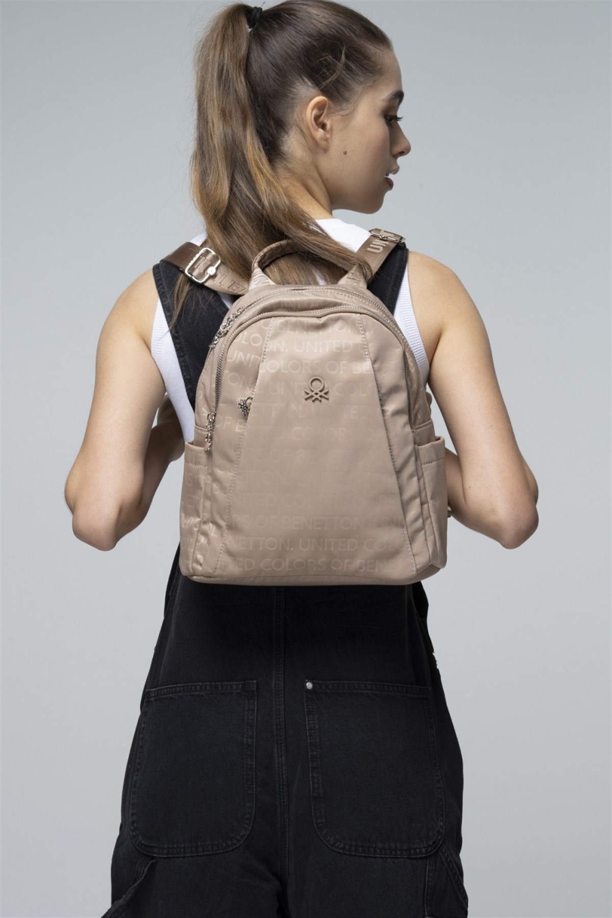 benetton-sirt-cantasi-bnt-711-vizon-76125a.jpg