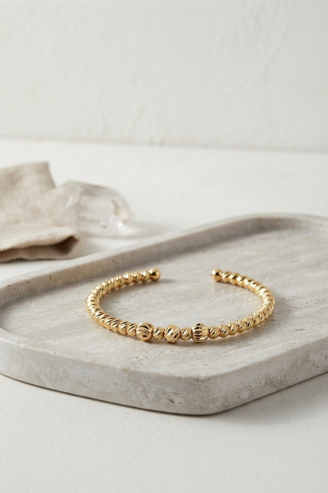 Gold Renk Dorika Model Kadın Bileklik