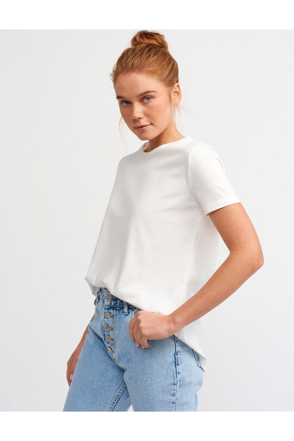 Bisiklet Yaka Basic T-Shirt - Beyaz