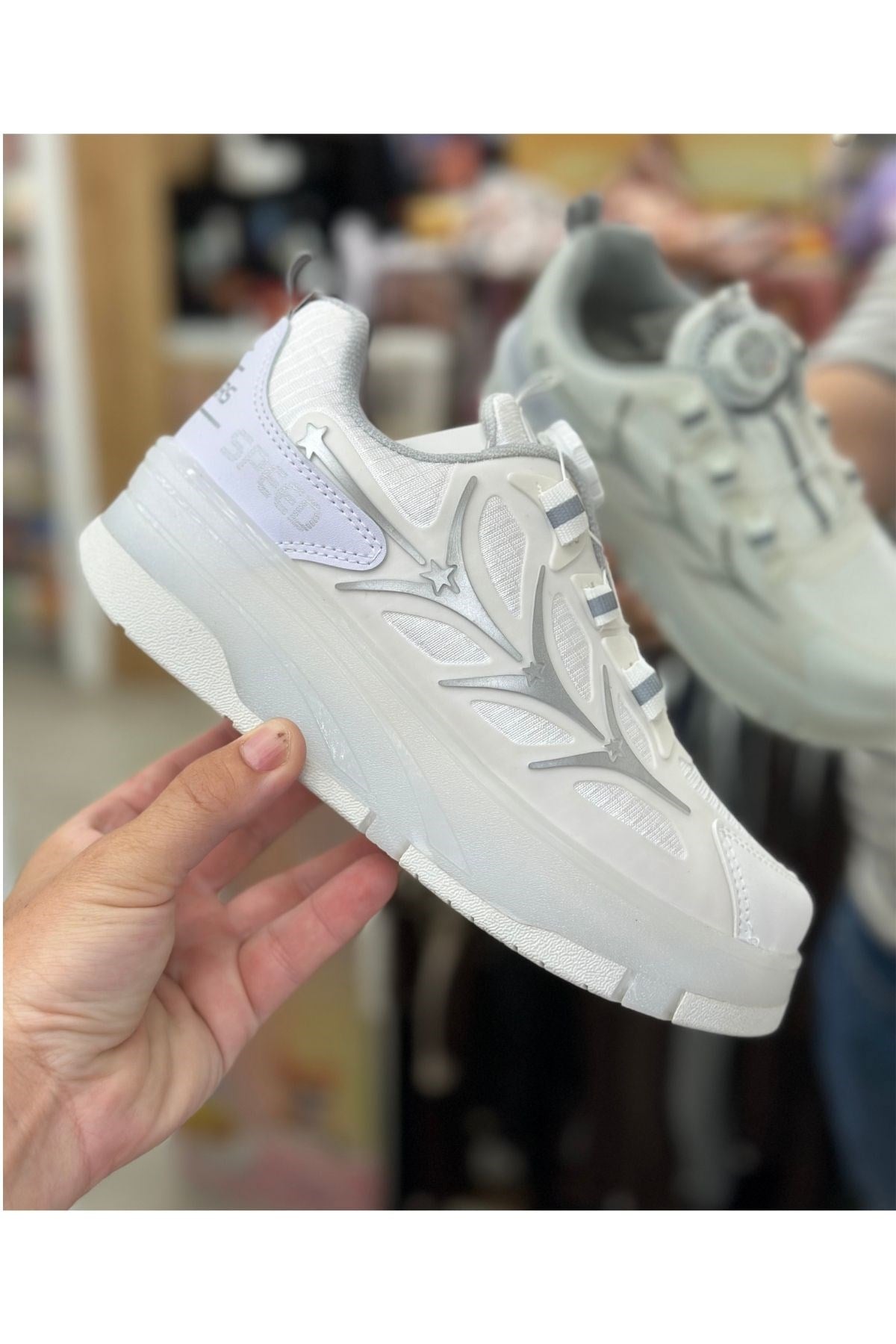 Patenli Yetişkin Çocuk Spor Ayakkabı Model 1 - Beyaz