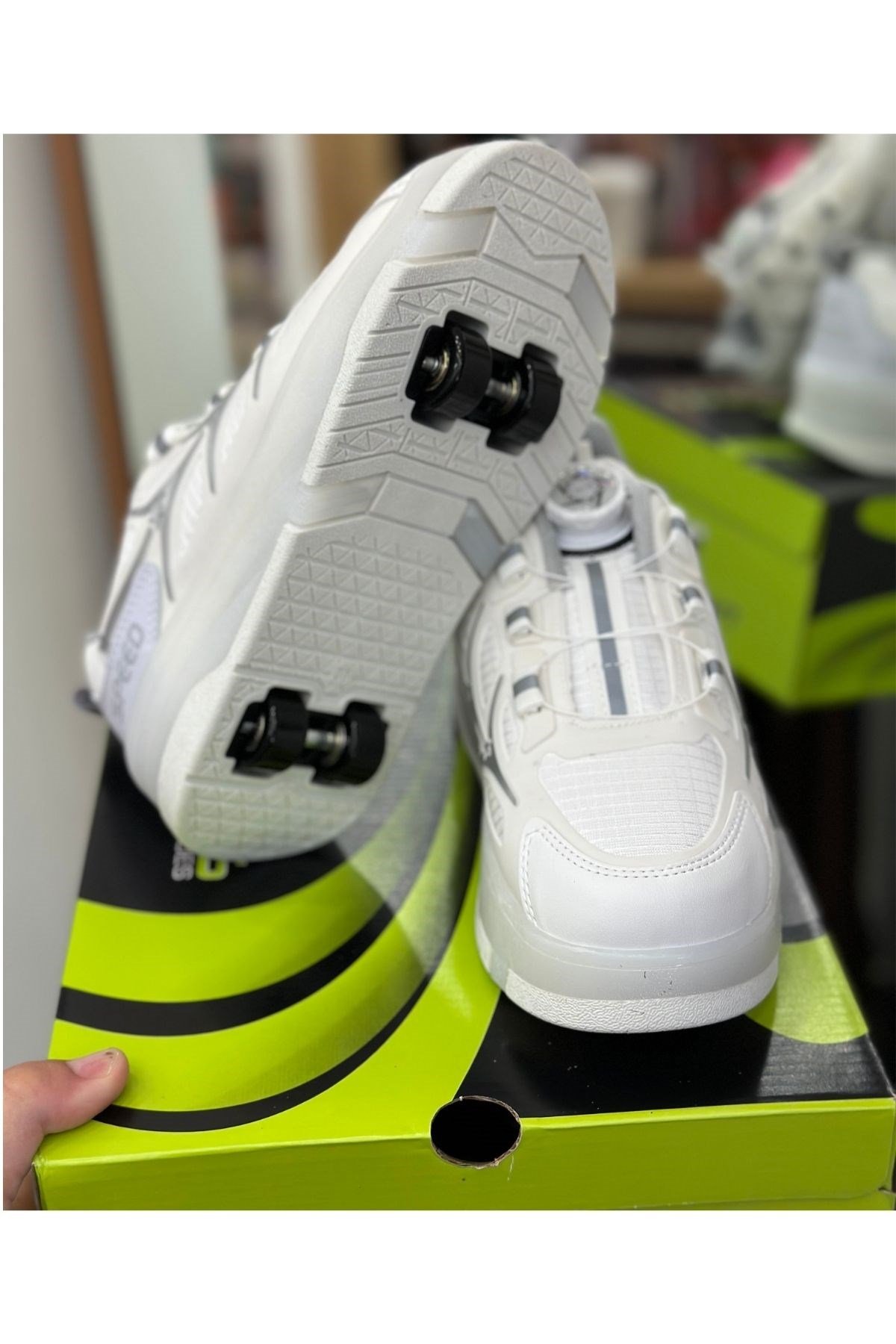 Patenli Yetişkin Çocuk Spor Ayakkabı Model 1 - Beyaz