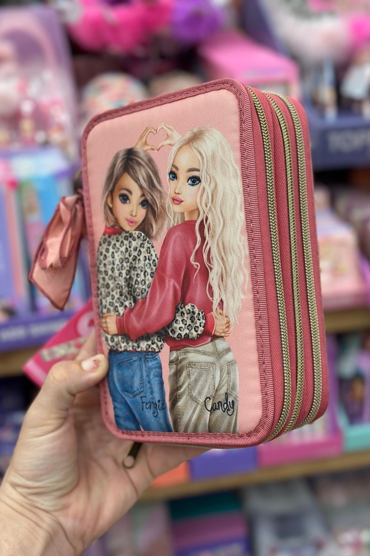 TOPModel 3 Katlı İçi Dolu Kalem Çantası Leoheart - Fergie ve Candy- 413639